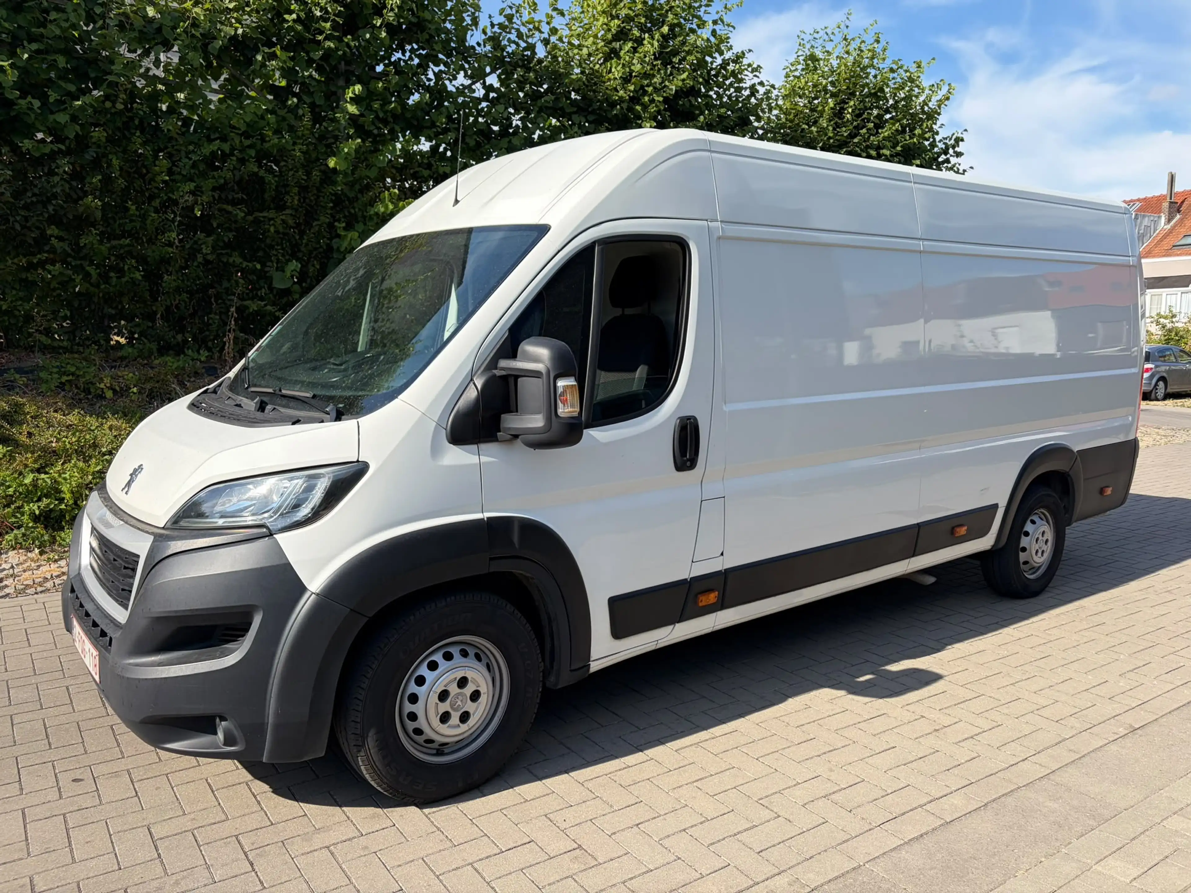Peugeot Boxer 2.2 BlueHDi L3H2 Asphalt S — photo 5