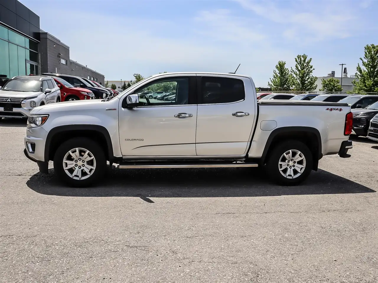 Chevrolet Colorado photo Chevrolet Colorado