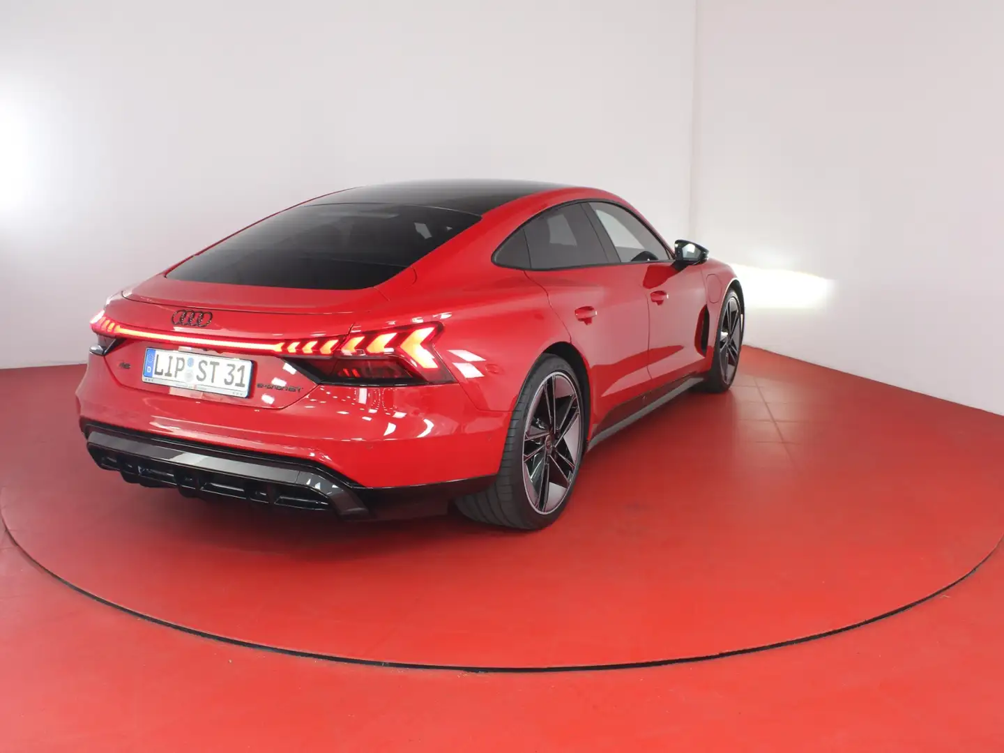 Audi RS e-tron GT 794,-ohne Anzahlung B&O Top-Sport Czerwony - 2