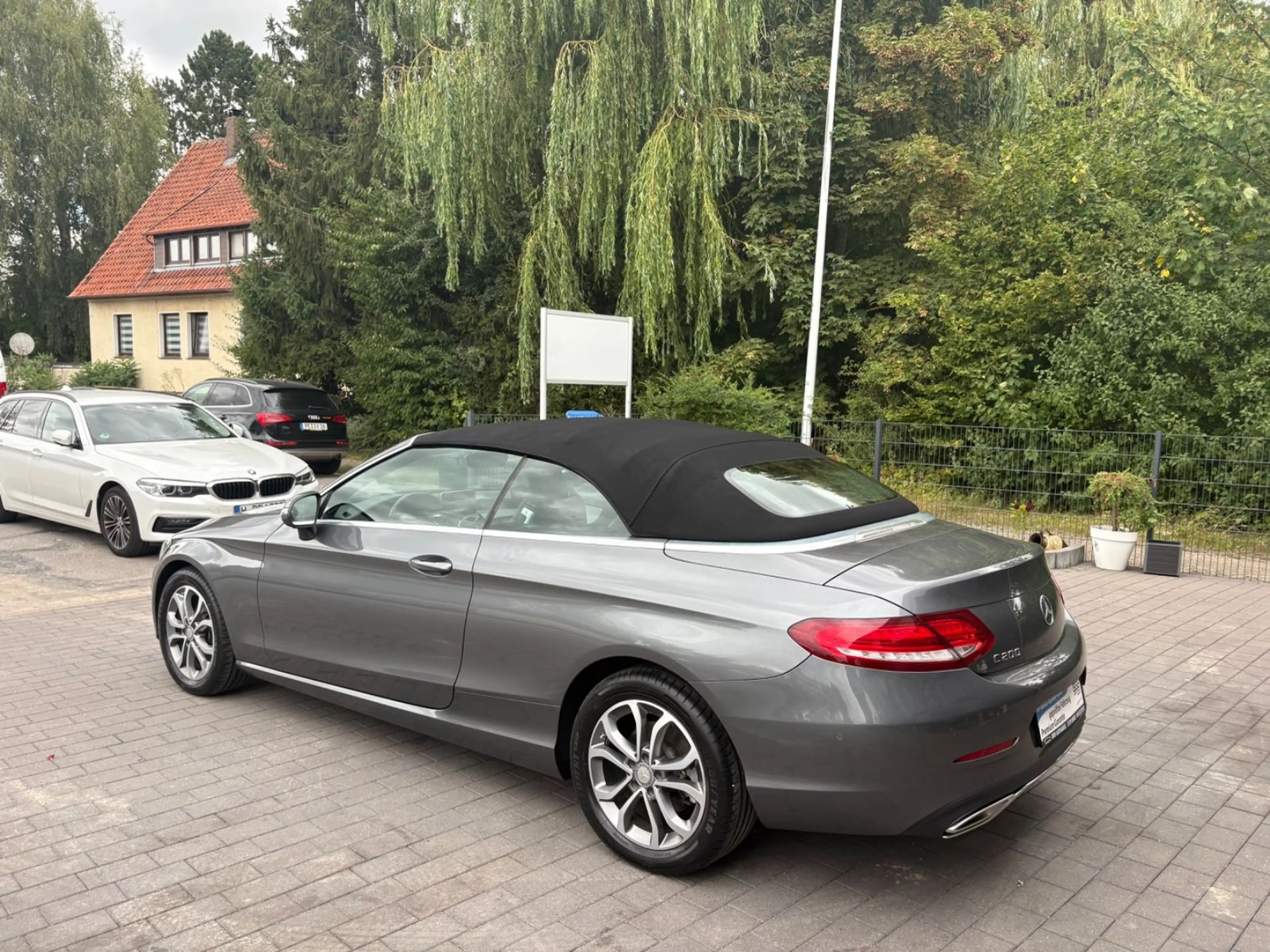 Mercedes-Benz C 200 C Cabrio — photo 11