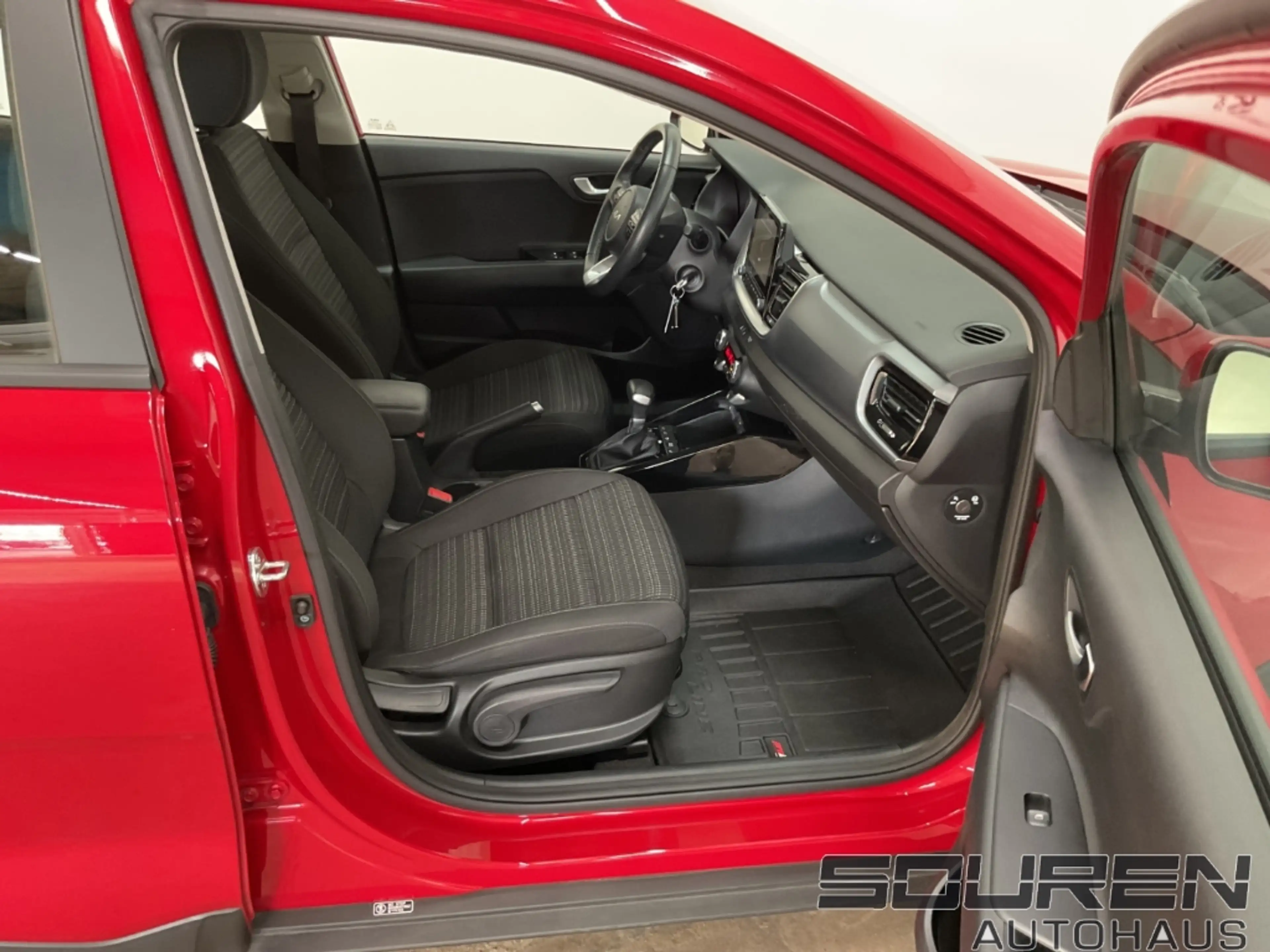 Kia Stonic 1.0 T-GDI DCT VISION NAVI Allwetterreifen — photo 6