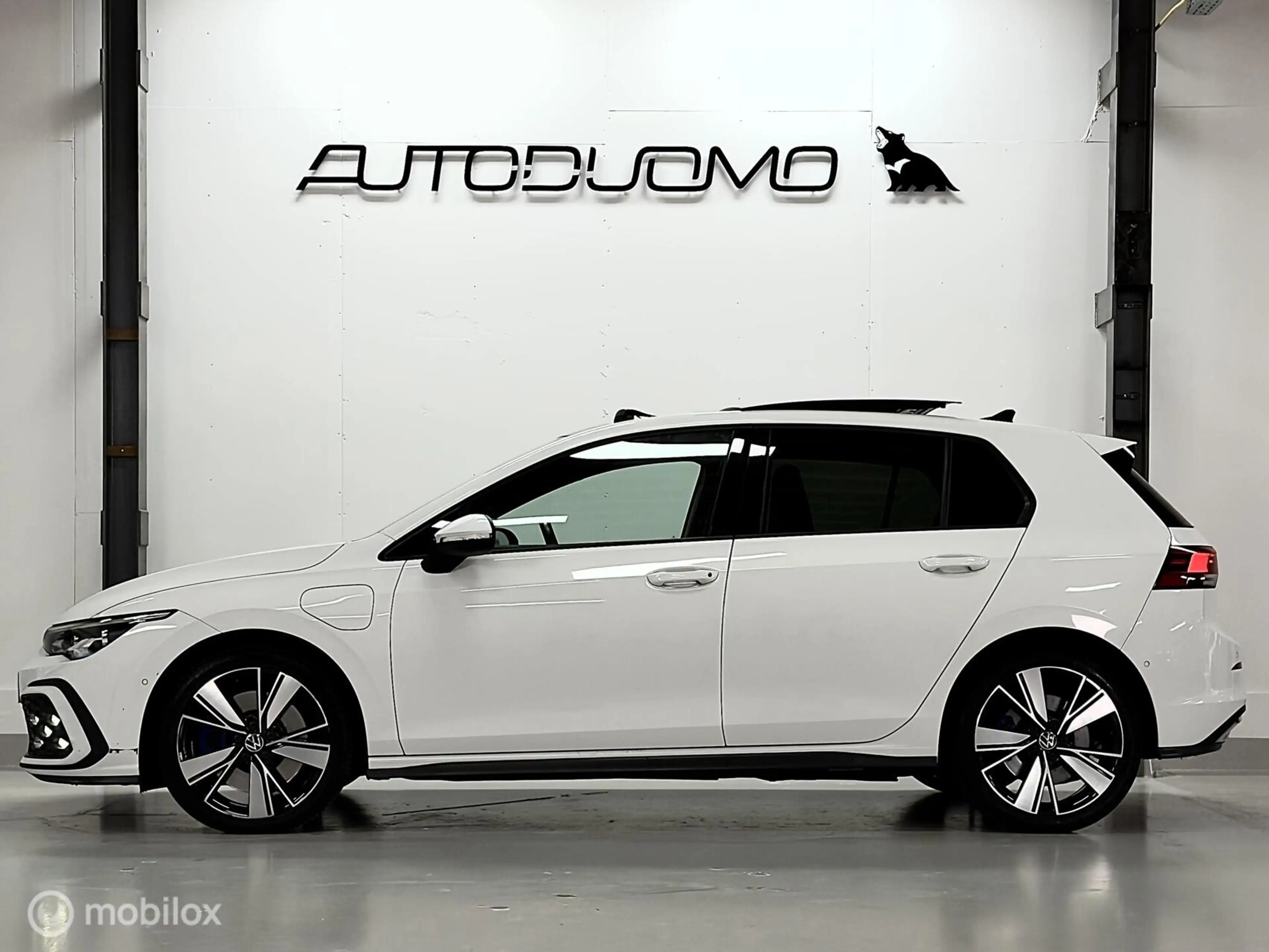 Volkswagen Golf GTE 1.4 eHybrid | Pano | IQ | Dodehoek | ACC | Cam | M — photo 2