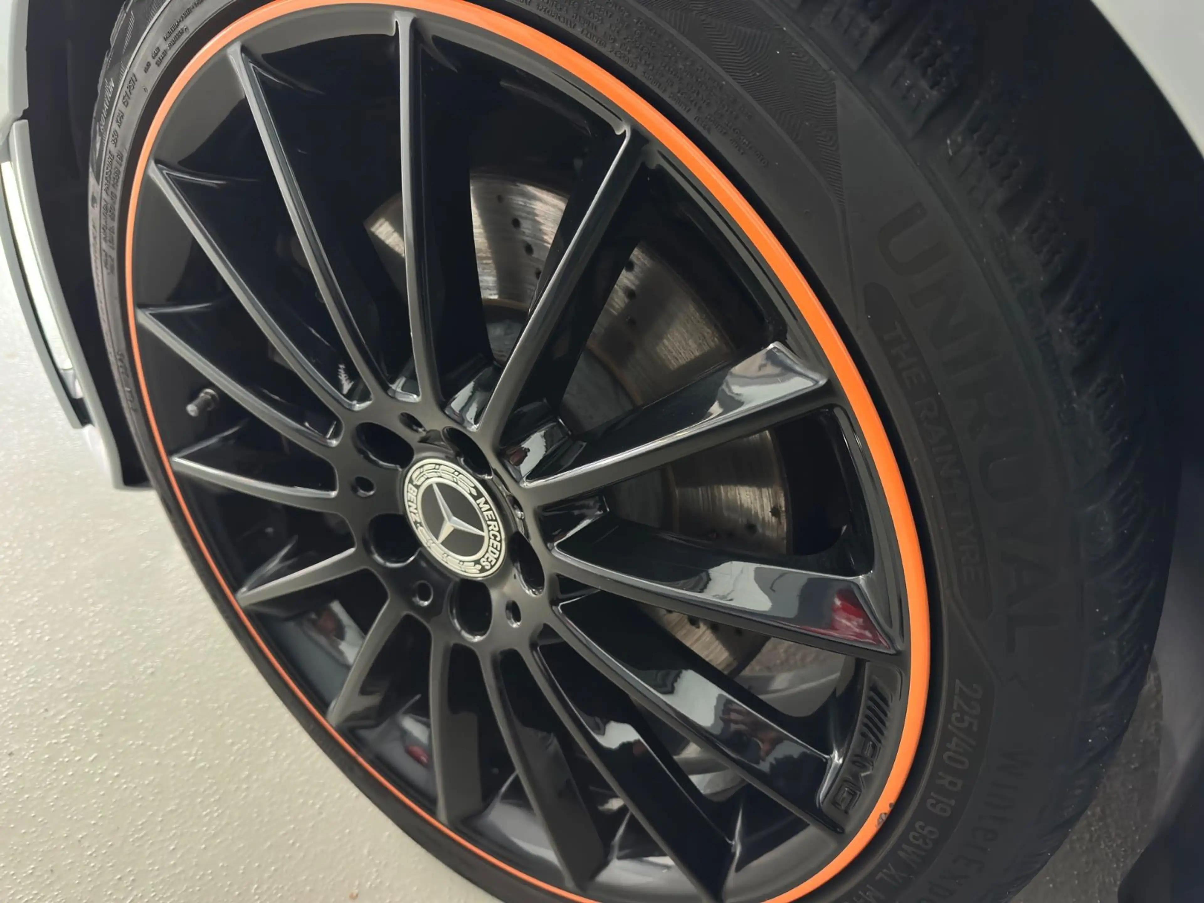 Mercedes-Benz CLA 220 Orange Edition1/AMG-Line/Kamera — photo 8