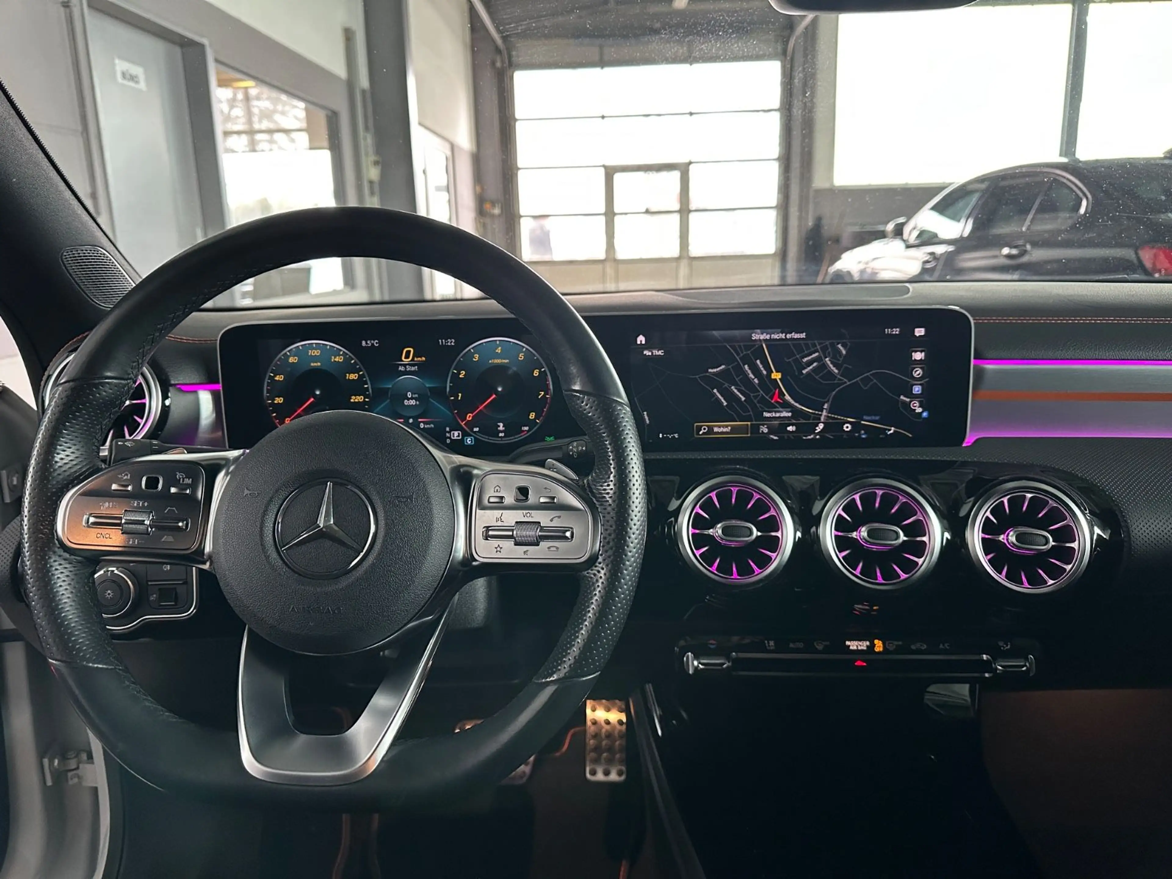 Mercedes-Benz CLA 220 Orange Edition1/AMG-Line/Kamera — photo 13