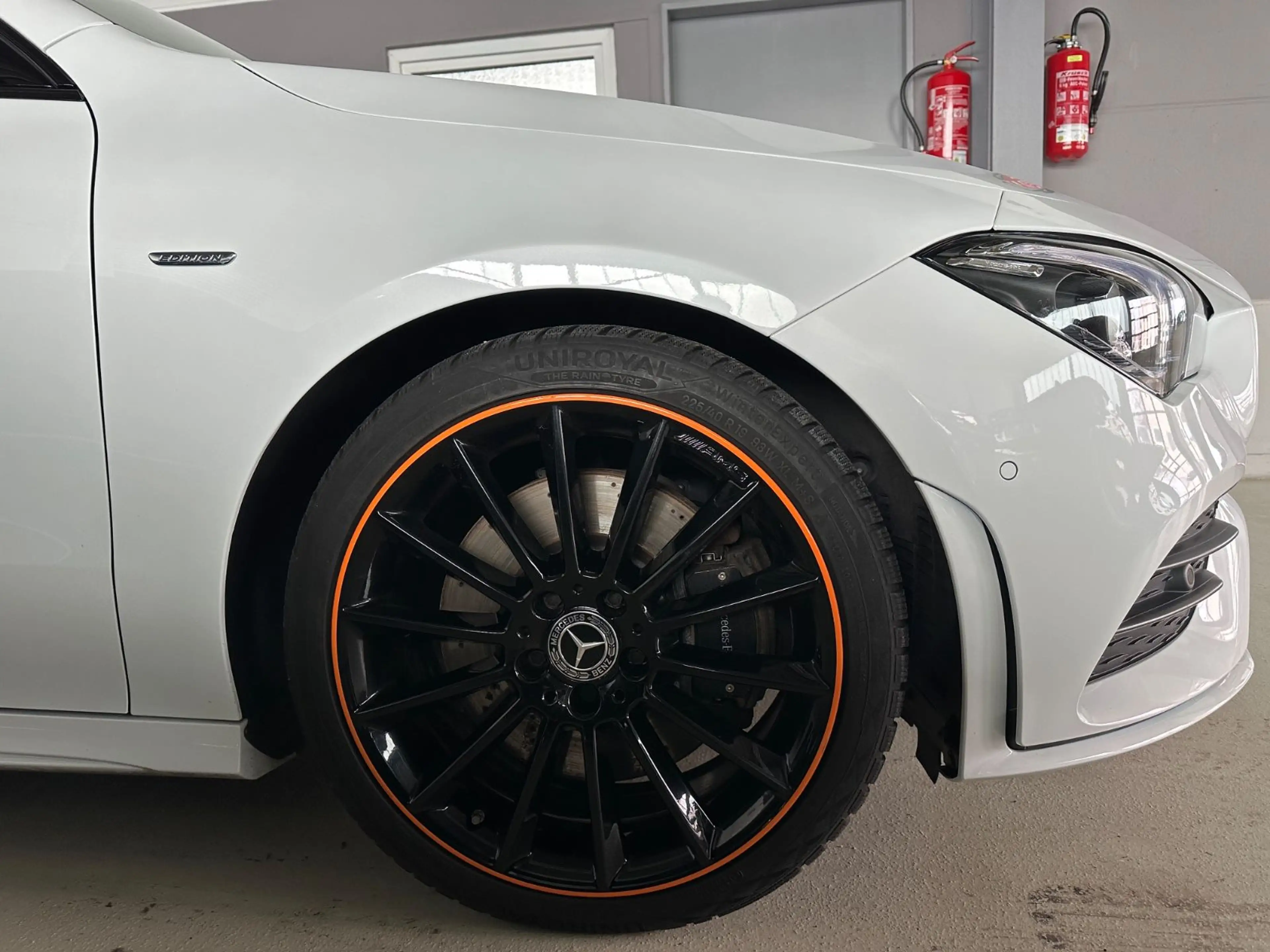 Mercedes-Benz CLA 220 Orange Edition1/AMG-Line/Kamera — photo 6