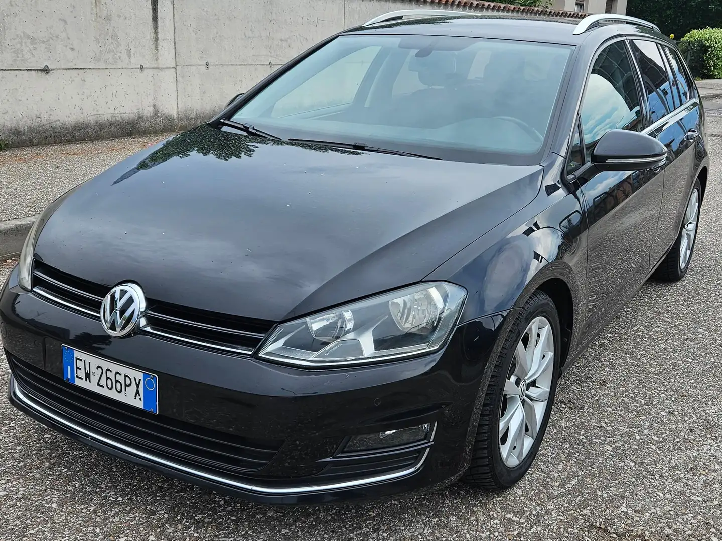 Volkswagen Golf Variant Variant 2.0 tdi Highline 150cv Schwarz - 1