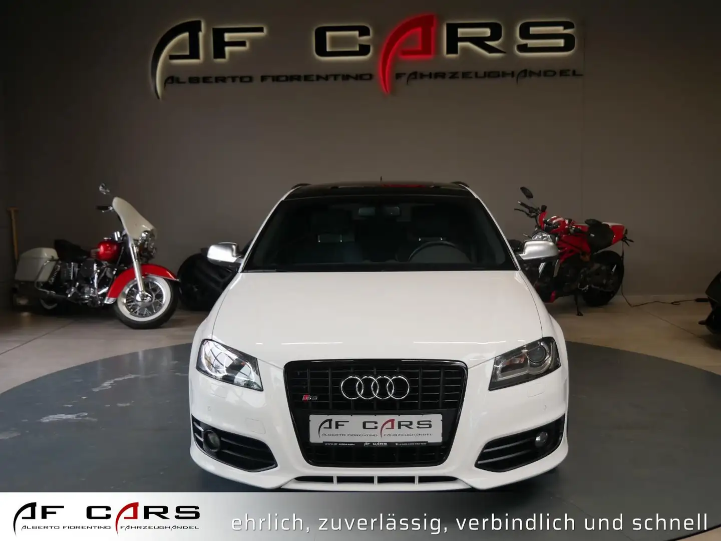 Audi S3 Sportback 2.0 TFSI quattro Voll 1. Hand Weiß - 2
