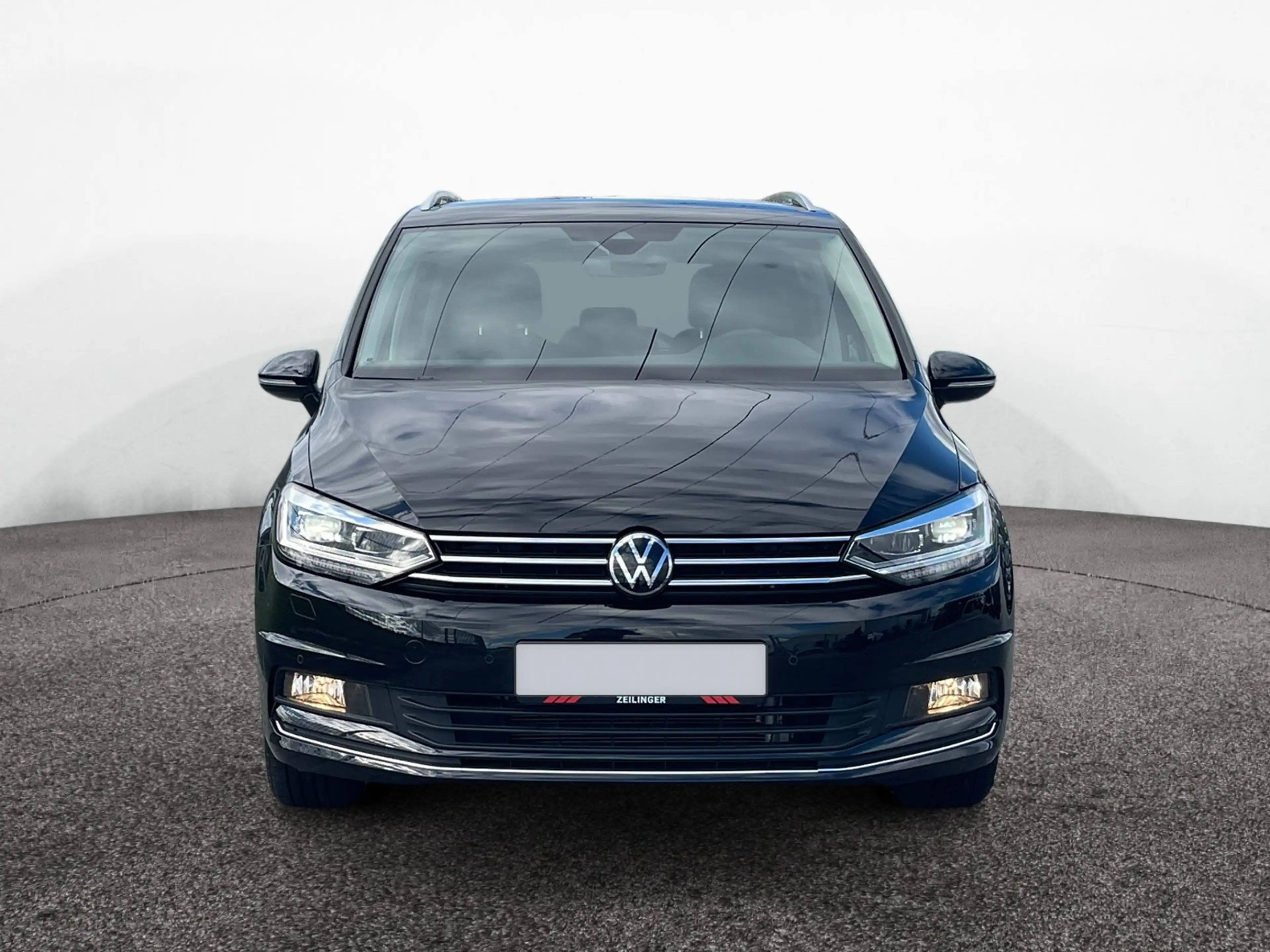 Volkswagen Touran Highline TSI DSG|7 SITZE|AHK|el.HECK|NAVI — photo 3