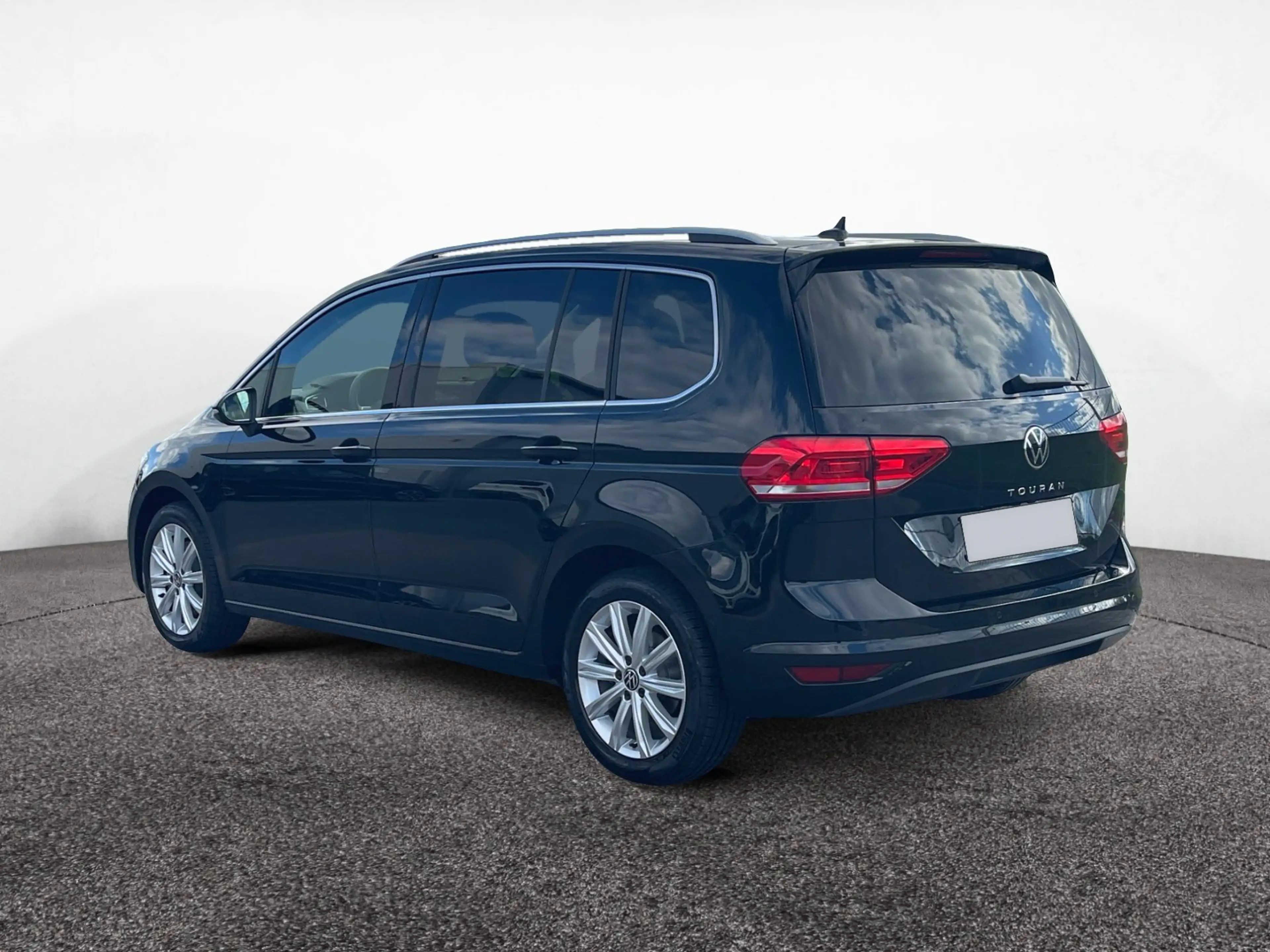 Volkswagen Touran Highline TSI DSG|7 SITZE|AHK|el.HECK|NAVI — photo 5