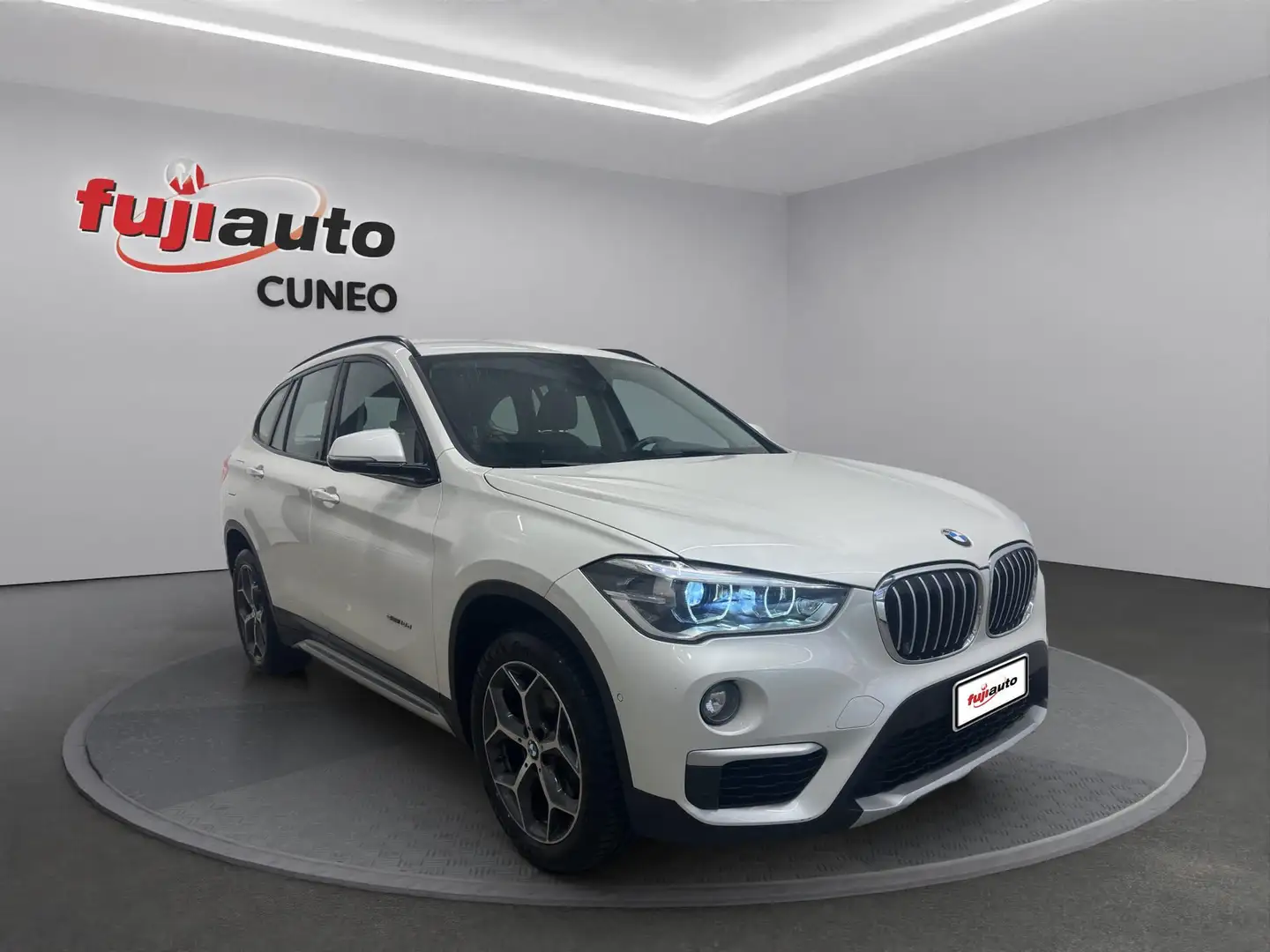 BMW X1 X1 sdrive18d xLine auto Blanco - 2