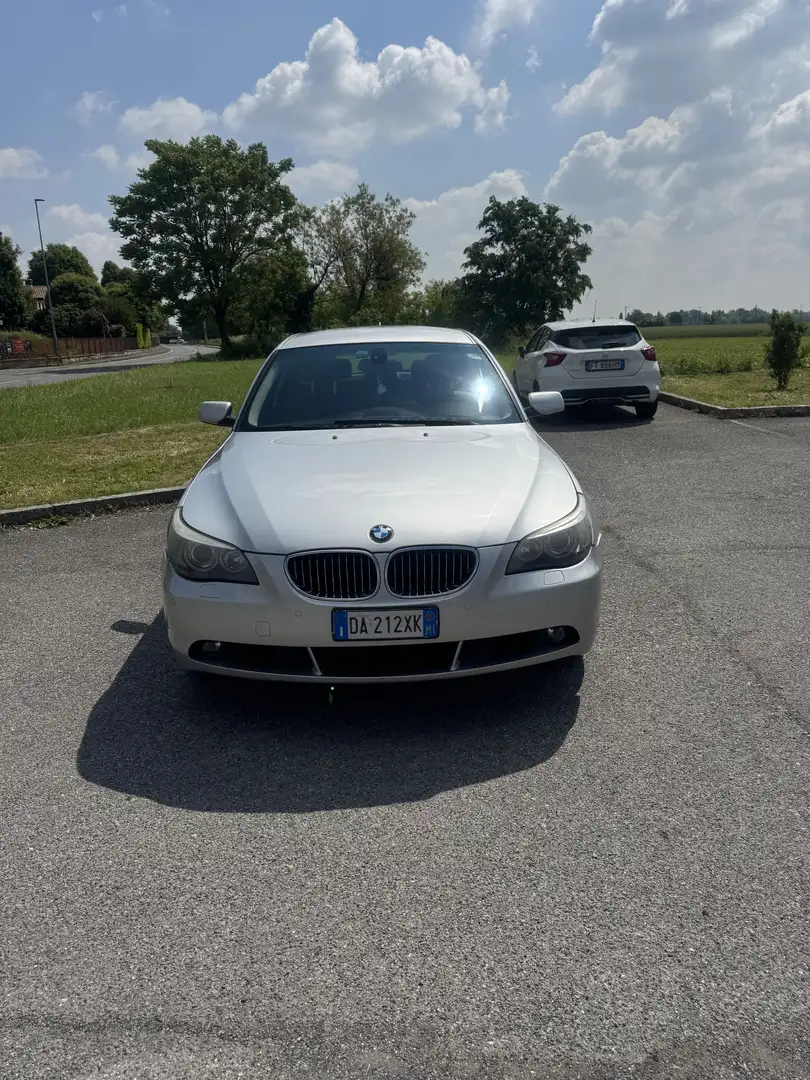 BMW 530 530xd Touring - 1
