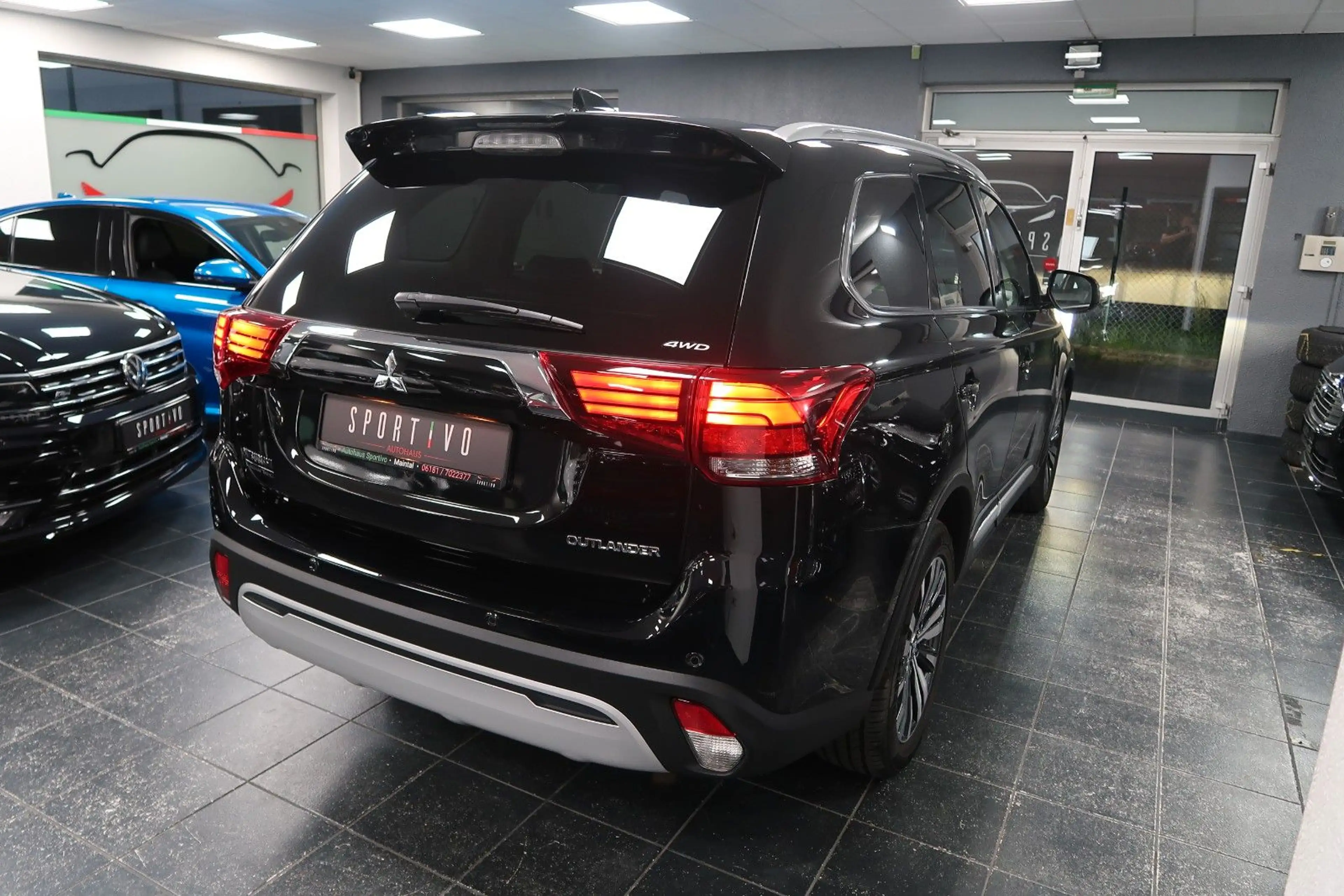 Mitsubishi Outlander 2.0 MIVEC Diamant Ed.+ ClearTec 4WD 1H — photo 5