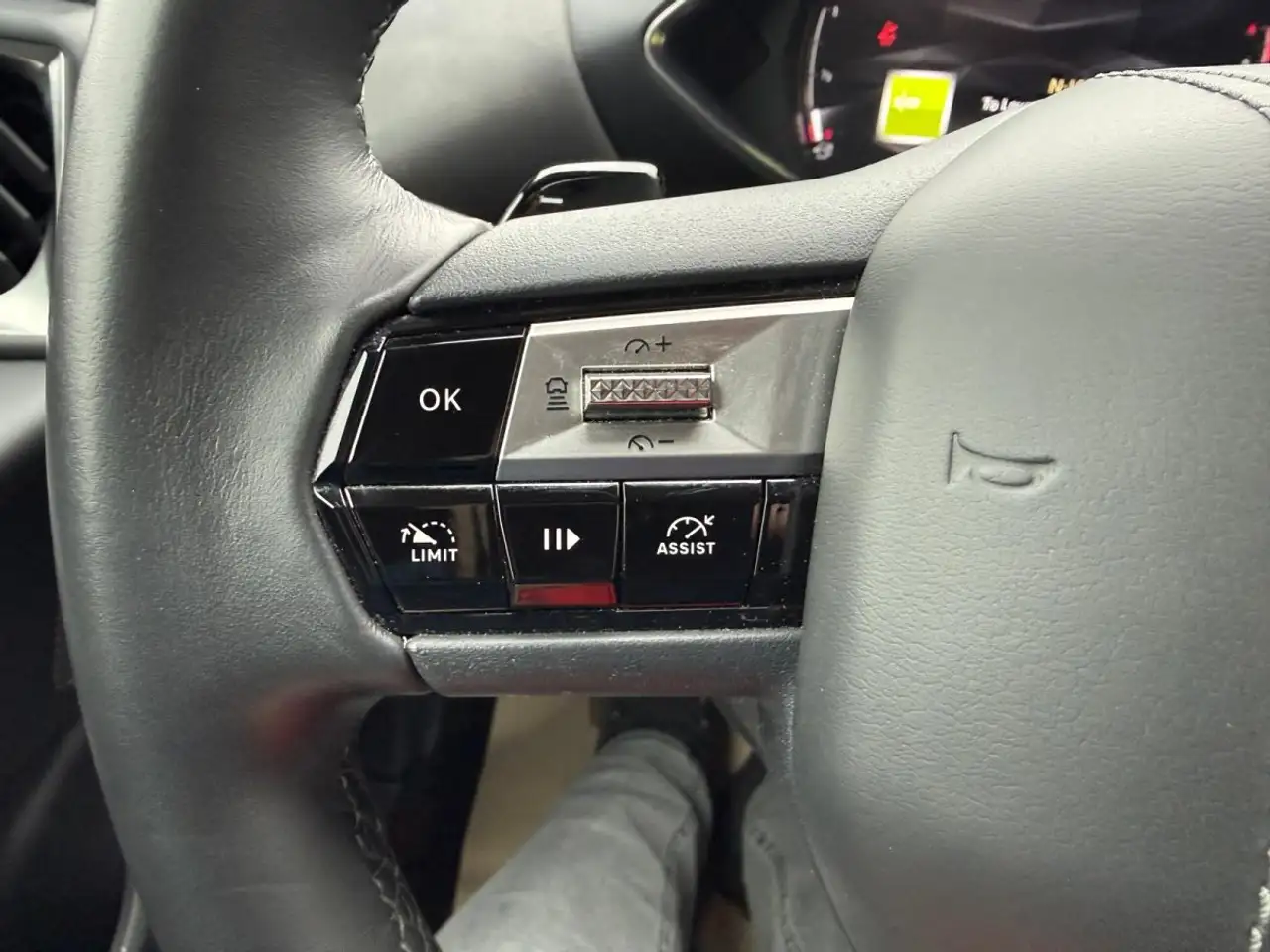 DS Automobiles DS 3 DS3 1.2 PureTech 130 Opera Automat. Navi Kamer 13