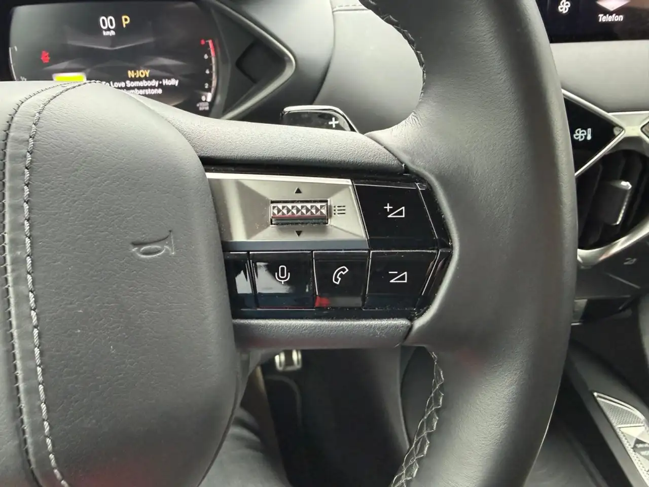 DS Automobiles DS 3 DS3 1.2 PureTech 130 Opera Automat. Navi Kamer 14
