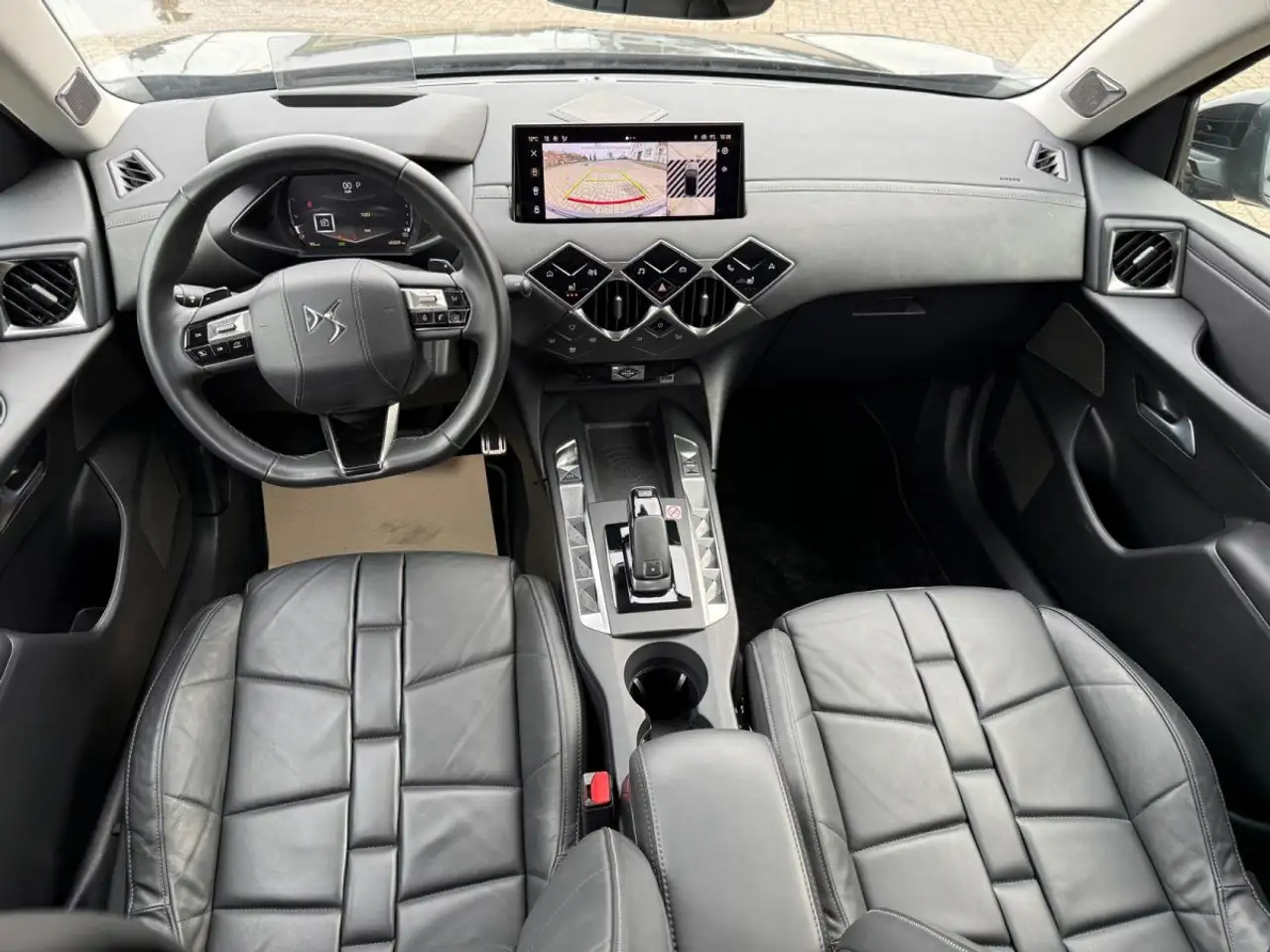 DS Automobiles DS 3 DS3 1.2 PureTech 130 Opera Automat. Navi Kamer 10