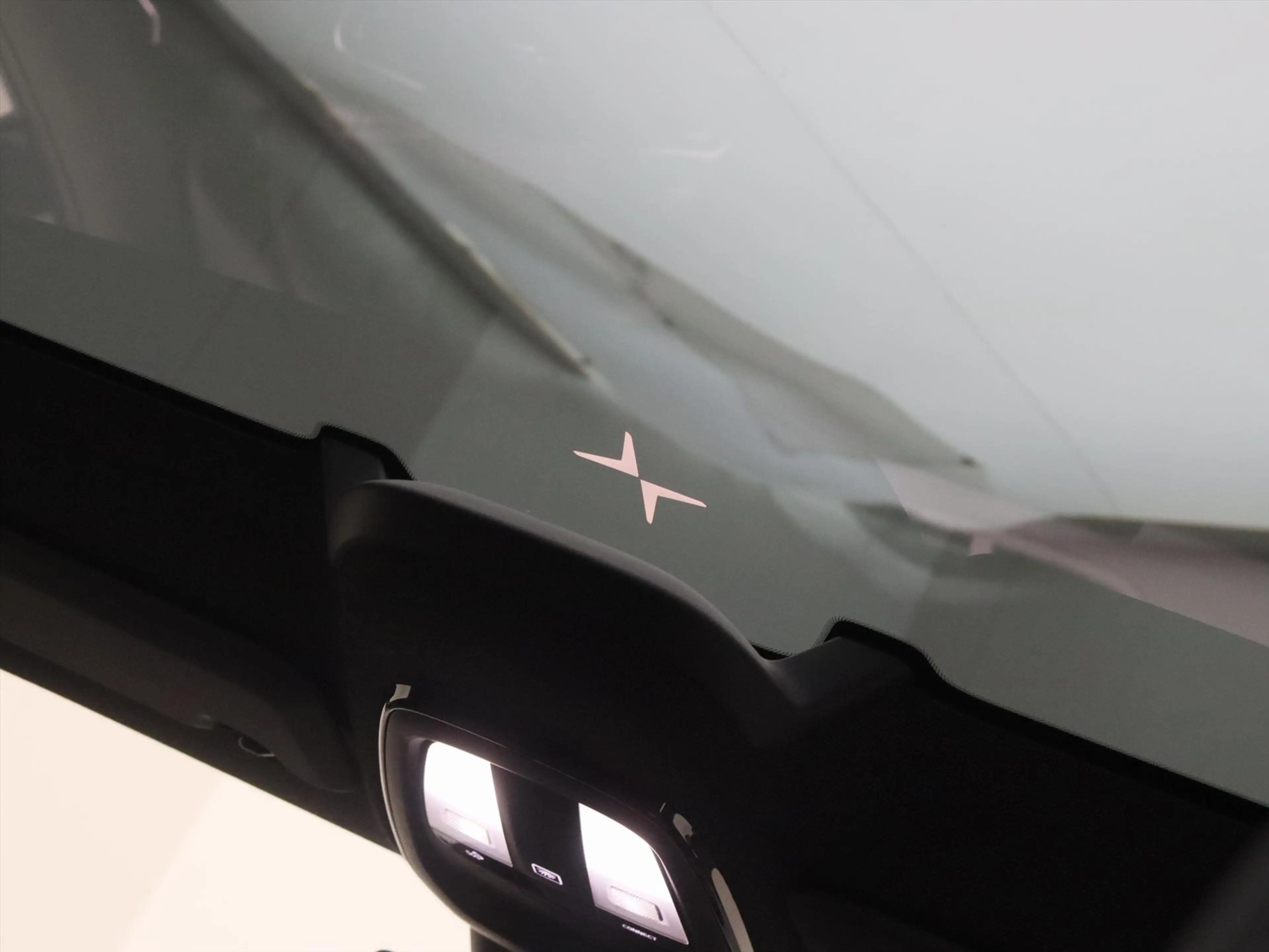 Polestar 2 Long Range Dual Motor 408pk 92% SoH [ PILOT PLUS+P — photo 37