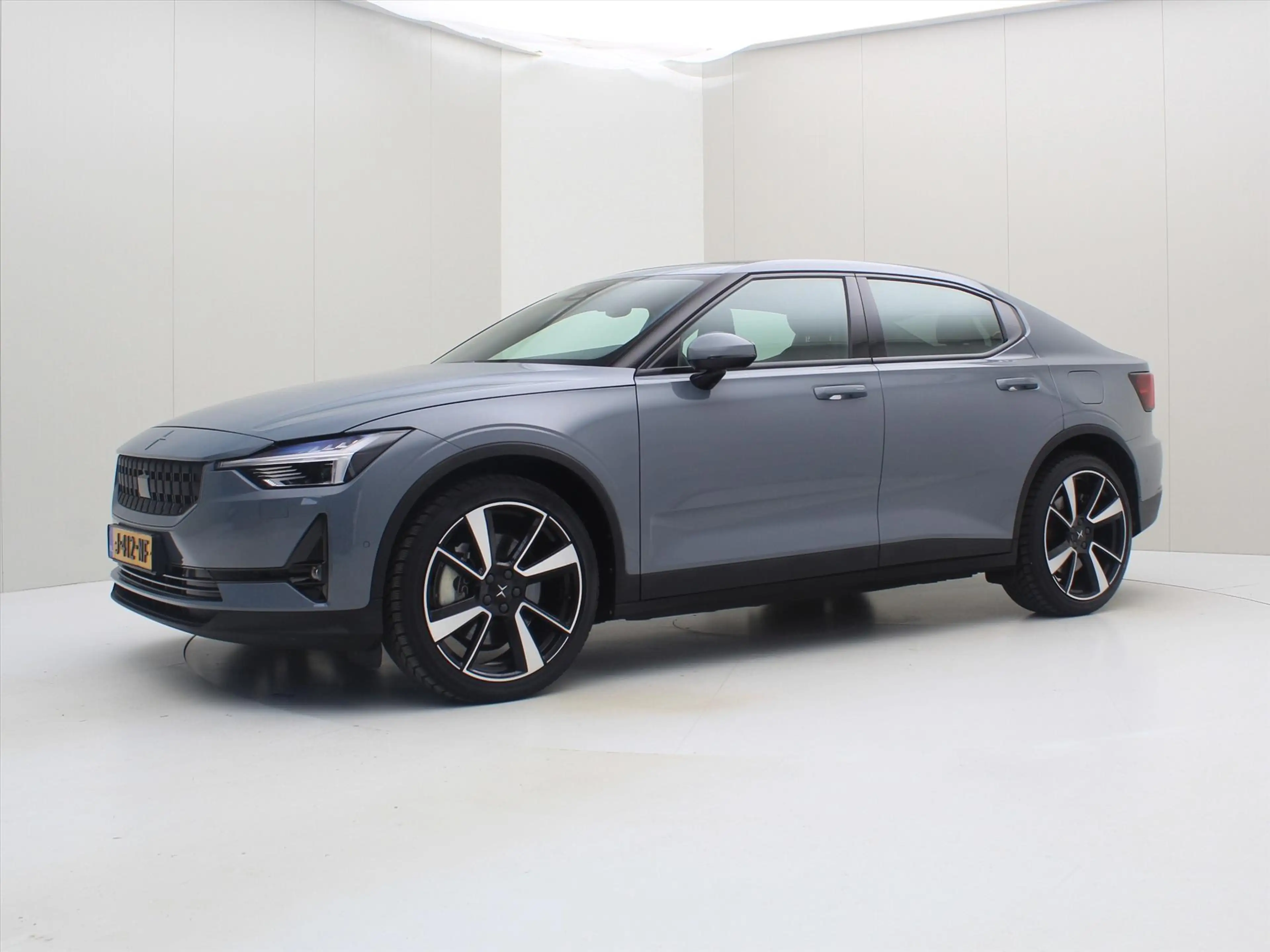 Polestar 2 Long Range Dual Motor 408pk 92% SoH [ PILOT PLUS+P — photo 7