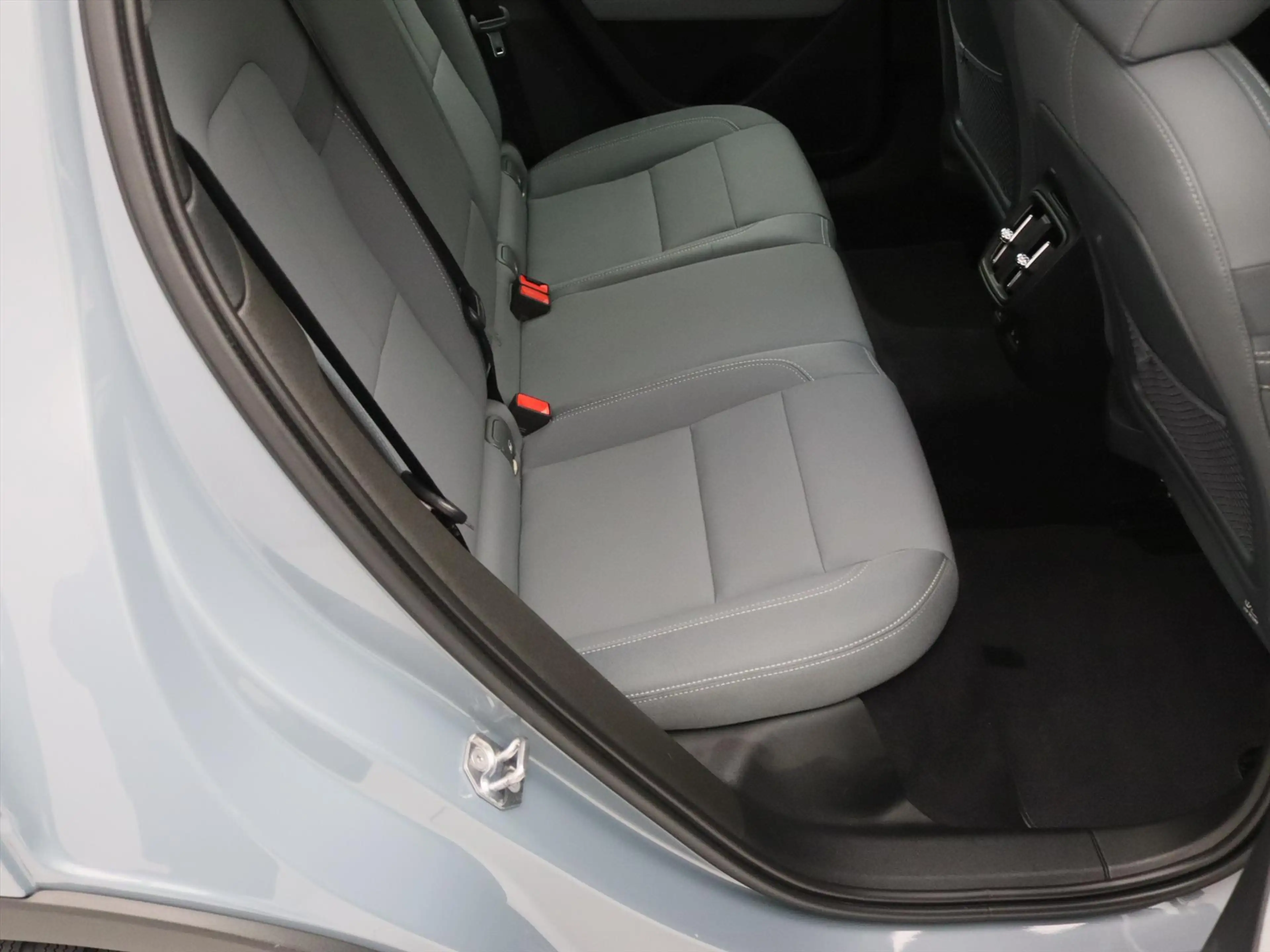 Polestar 2 Long Range Dual Motor 408pk 92% SoH [ PILOT PLUS+P — photo 13