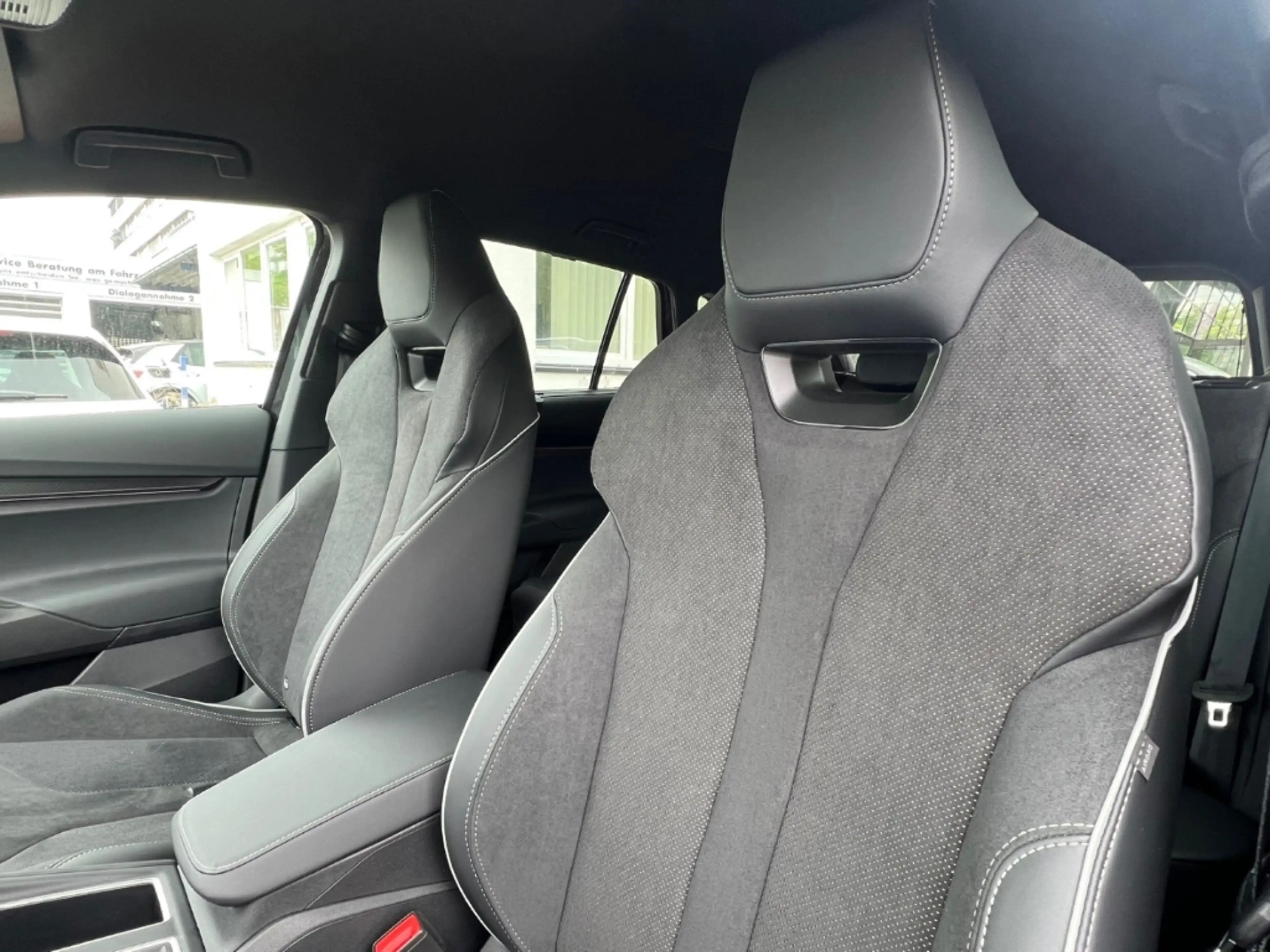 Skoda Elroq 85 Sportline AHK*Plus*MTRX*ACC*Kamera*KEY!! — photo 10