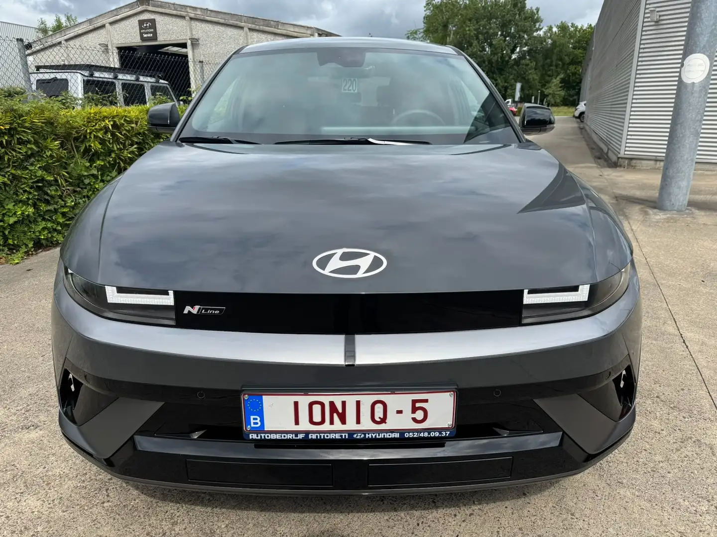 Hyundai IONIQ 5 84 kWh Core Plus N-Line Grijs - 2