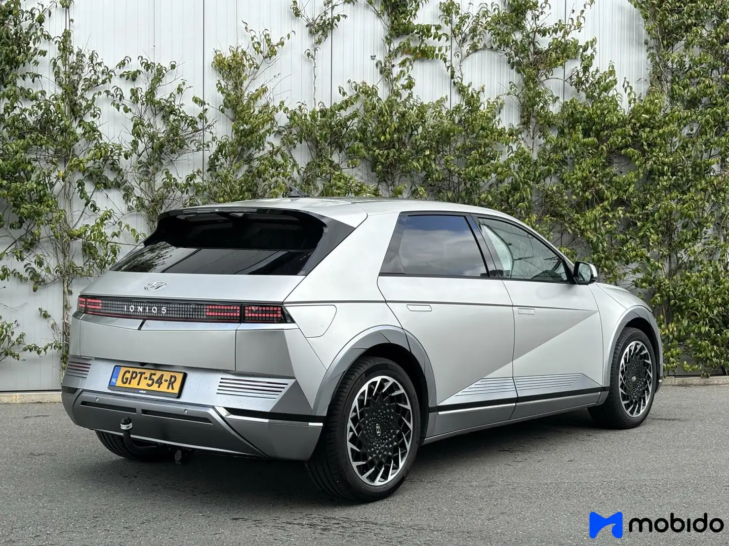 Hyundai IONIQ 5 | Connect+ 73kWh | Trekhaak | Camera | Grijs - 2