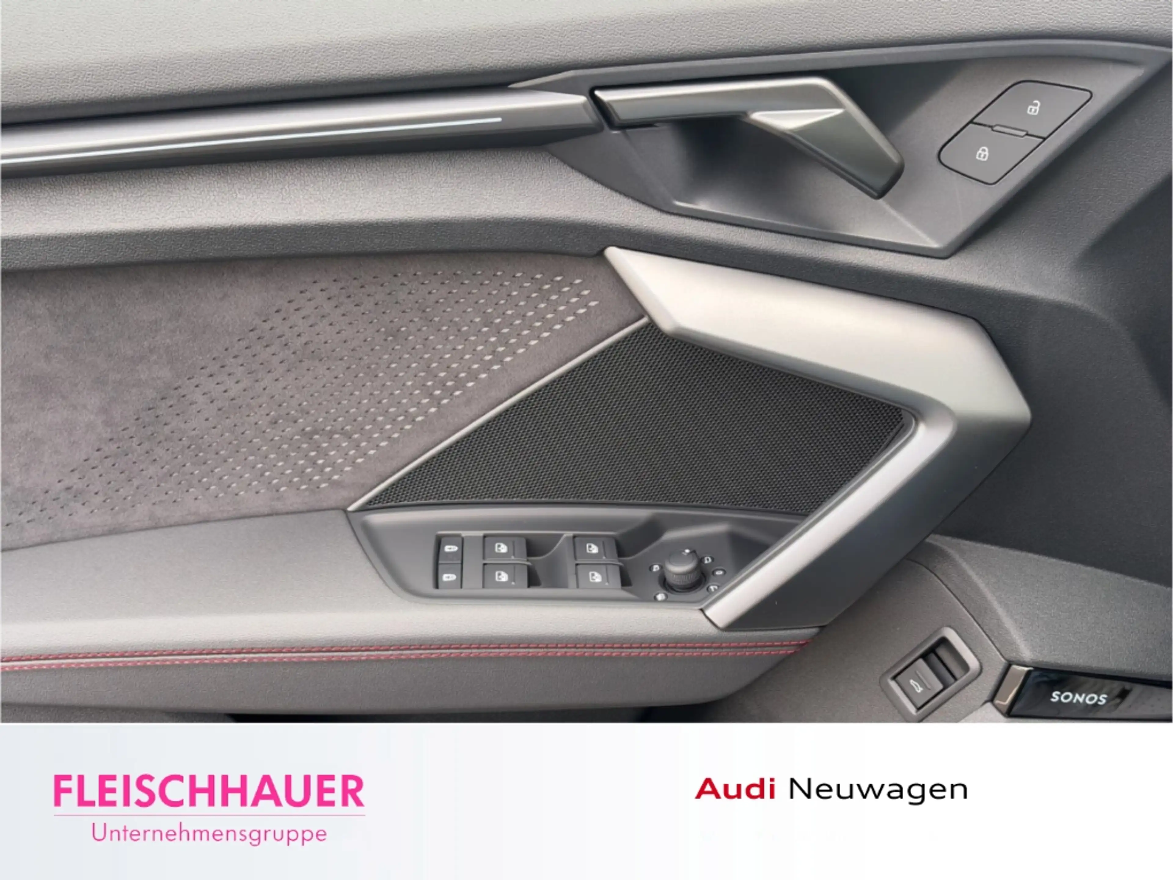 Audi RS3 2.5 TFSI quattro Limousine S tronic RS-SPORTABGASA — photo 10