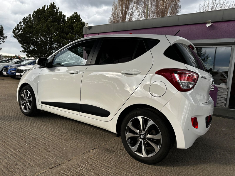 Hyundai i10 PASSION "AHK"PDC"SHZ"LHZ"HU/AU NEU"GARANTIE" — photo 10