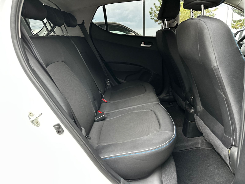 Hyundai i10 PASSION "AHK"PDC"SHZ"LHZ"HU/AU NEU"GARANTIE" — photo 21