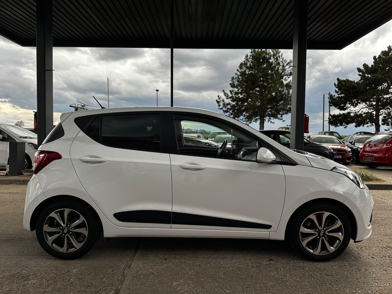 Hyundai i10 PASSION "AHK"PDC"SHZ"LHZ"HU/AU NEU"GARANTIE" — photo 5
