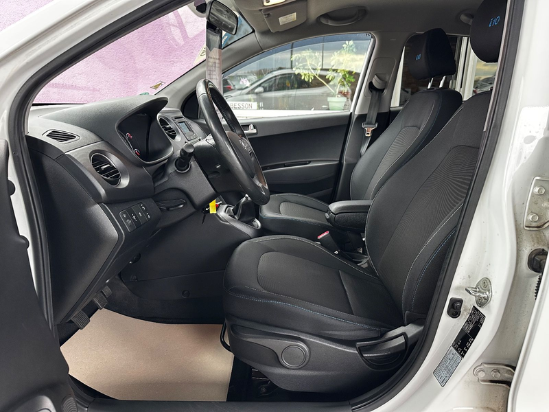 Hyundai i10 PASSION "AHK"PDC"SHZ"LHZ"HU/AU NEU"GARANTIE" — photo 14