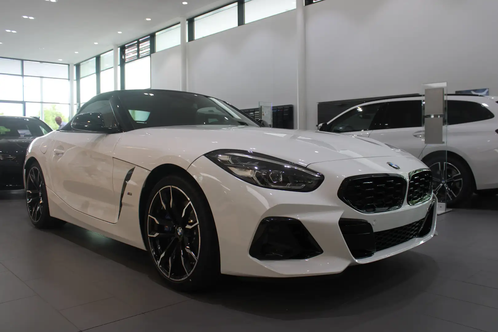 BMW Z4 M40i M-FAHRWERK+19"/20"LM+ACC+PDC+HARMAN KARDON+ Weiß - 2