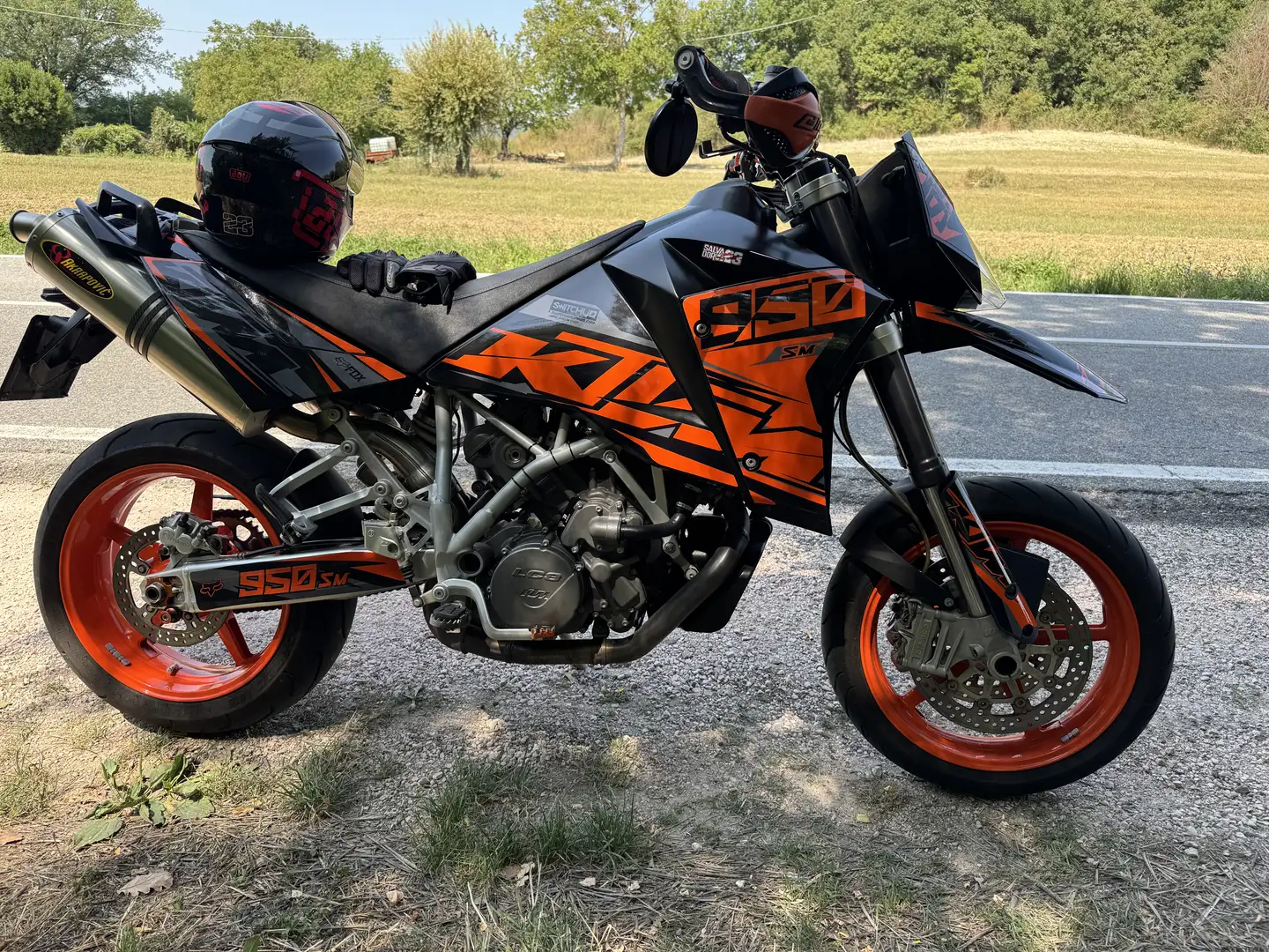 KTM 950 Supermoto - 2