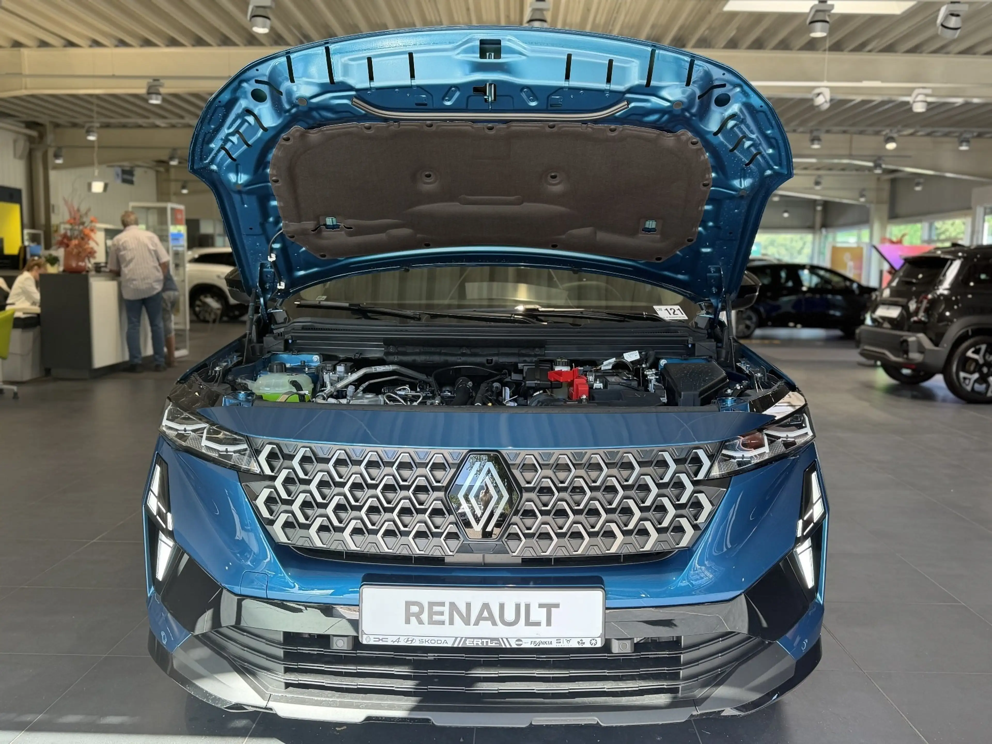 Renault Austral Techno Mild Hybrid 150 Automatik — photo 3