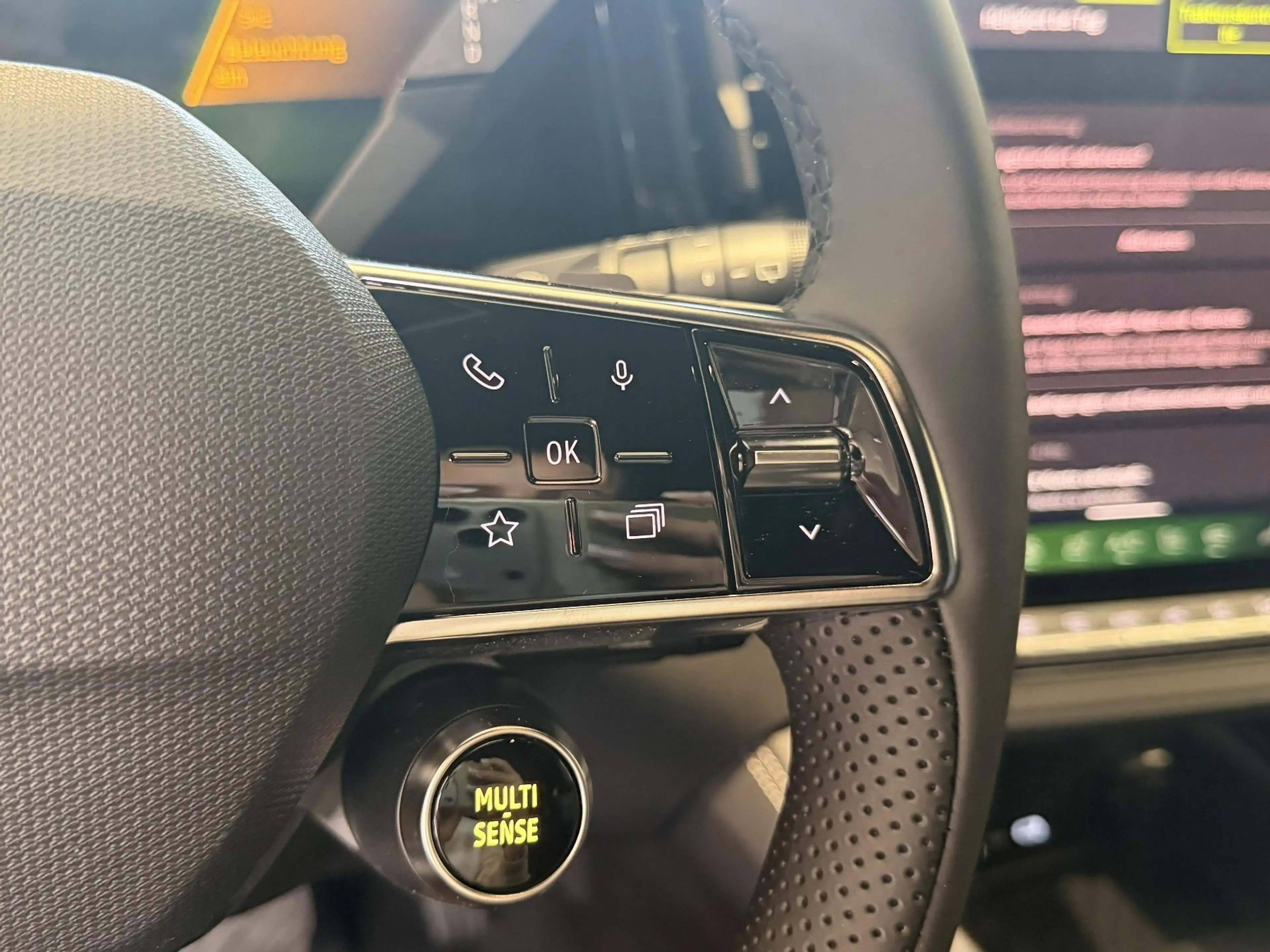 Renault Austral Techno Mild Hybrid 150 Automatik — photo 18