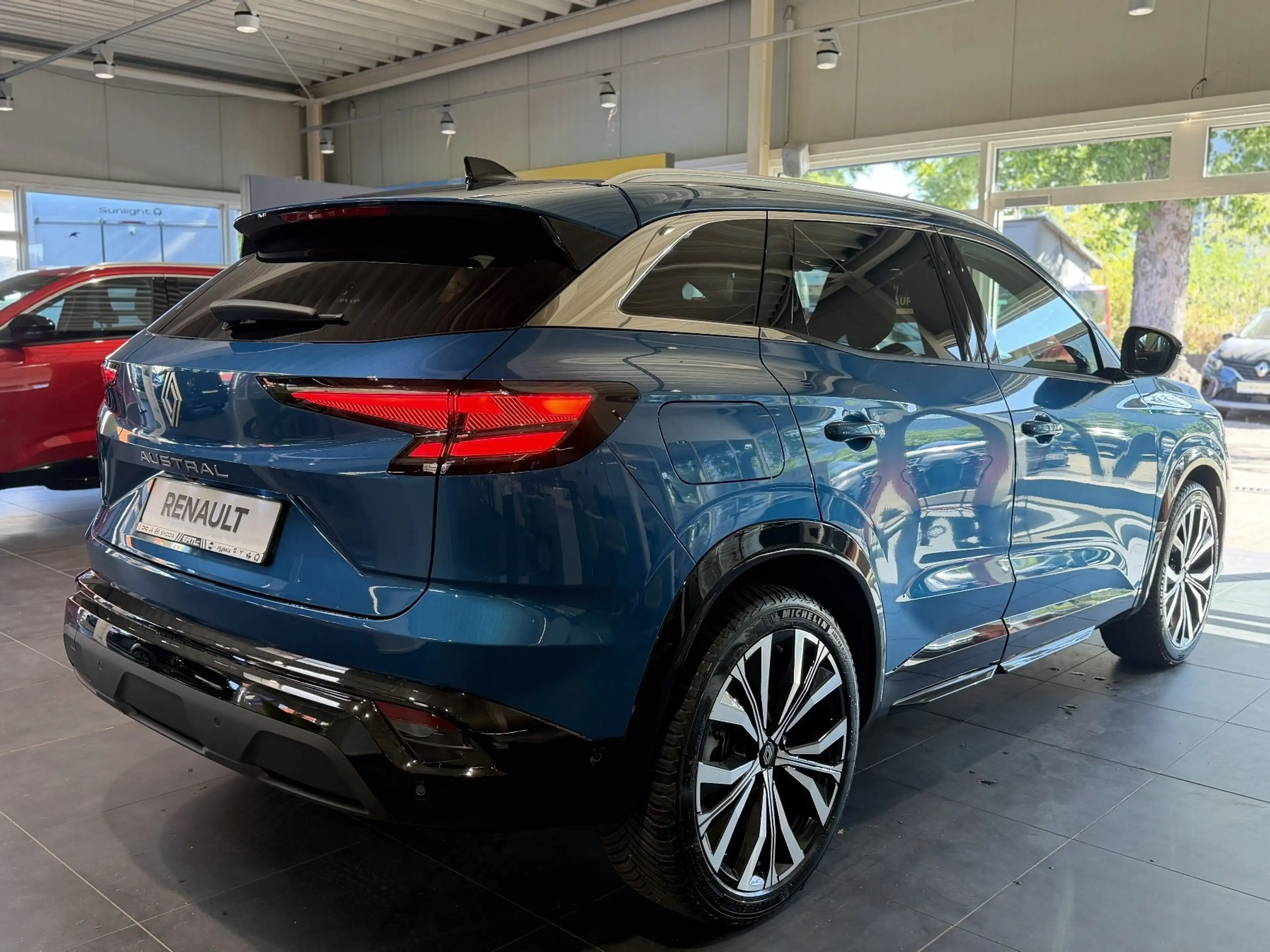 Renault Austral Techno Mild Hybrid 150 Automatik — photo 9