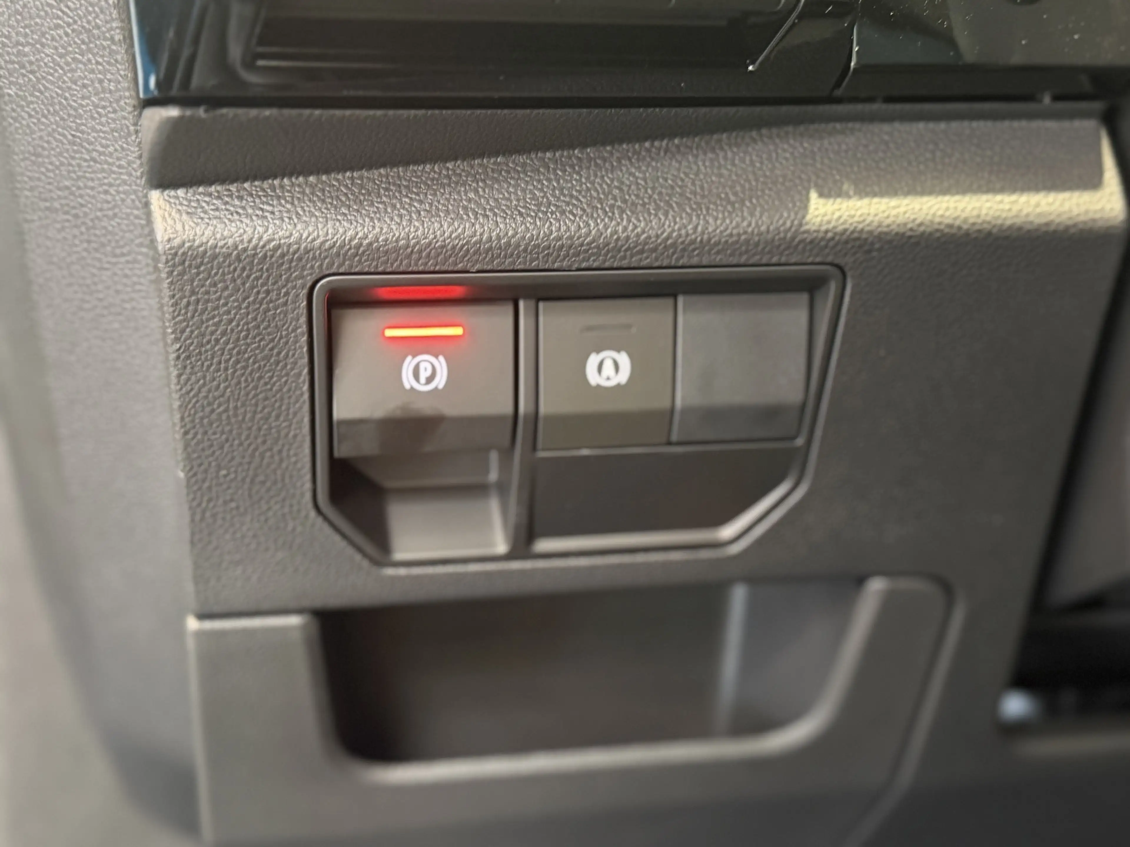 Renault Austral Techno Mild Hybrid 150 Automatik — photo 24