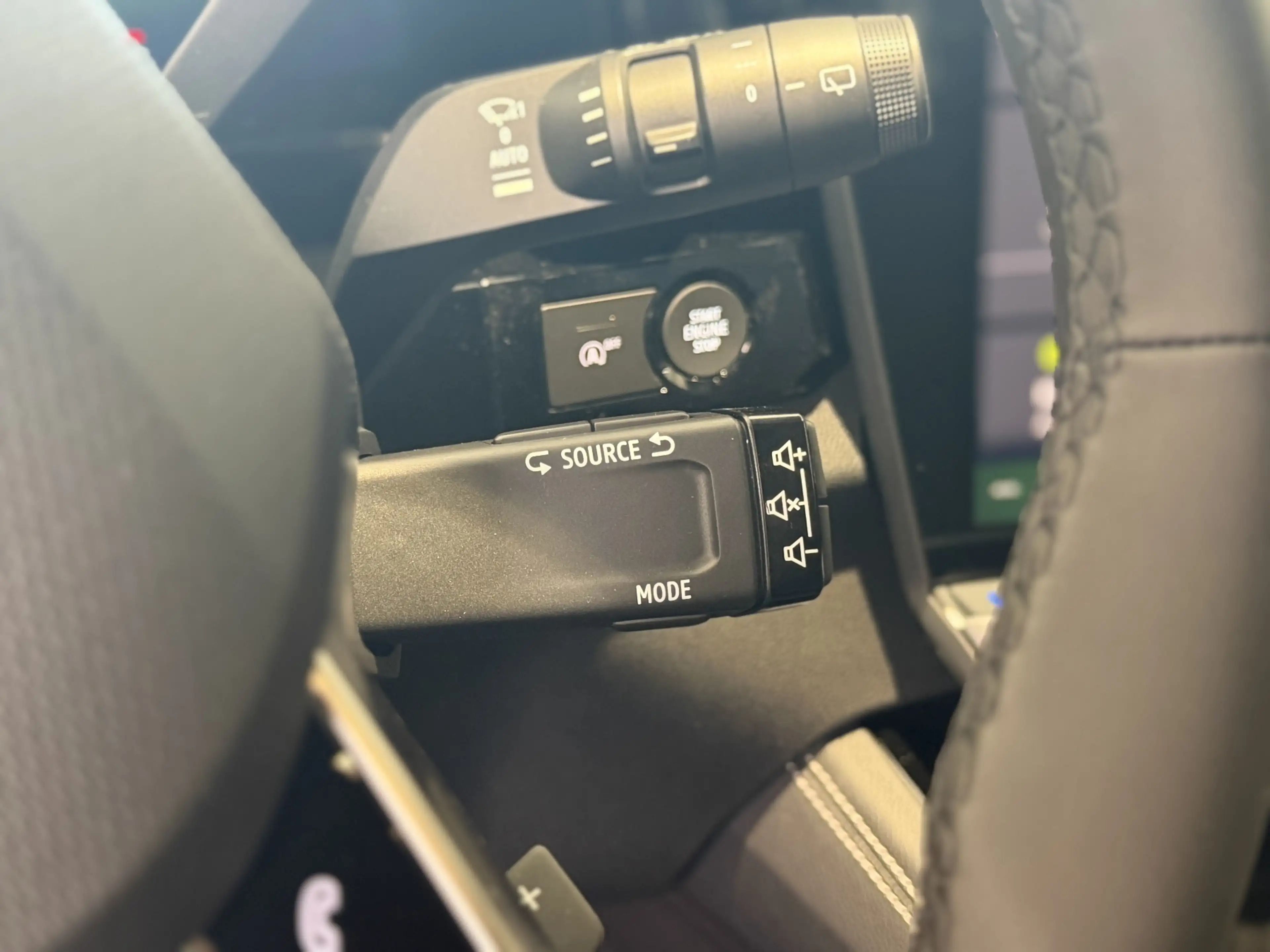 Renault Austral Techno Mild Hybrid 150 Automatik — photo 21