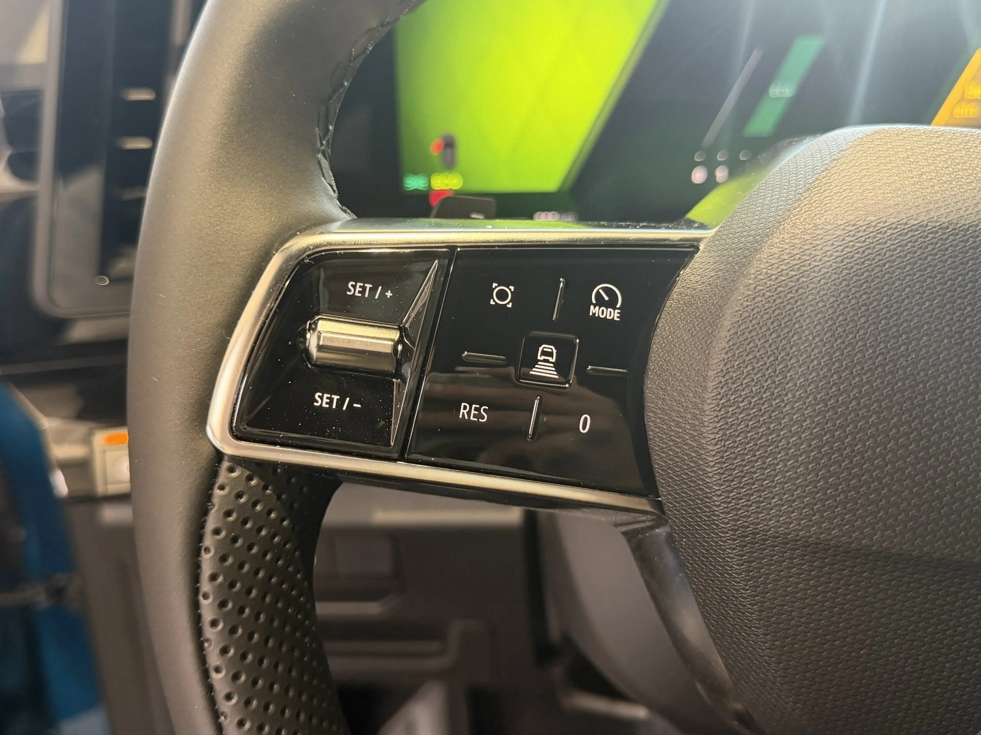 Renault Austral Techno Mild Hybrid 150 Automatik — photo 17