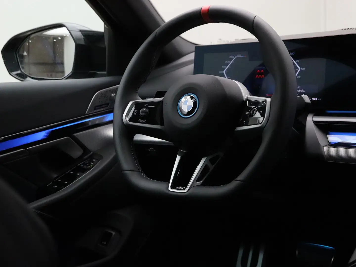 BMW i5 M60 xDrive 84 kWh Zwart - 2