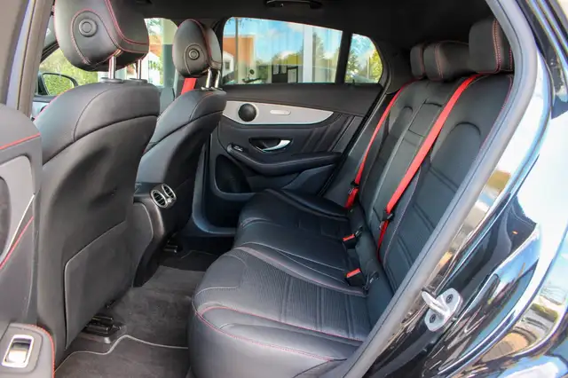 Mercedes-Benz GLC view 14