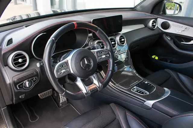 Mercedes-Benz GLC view 12