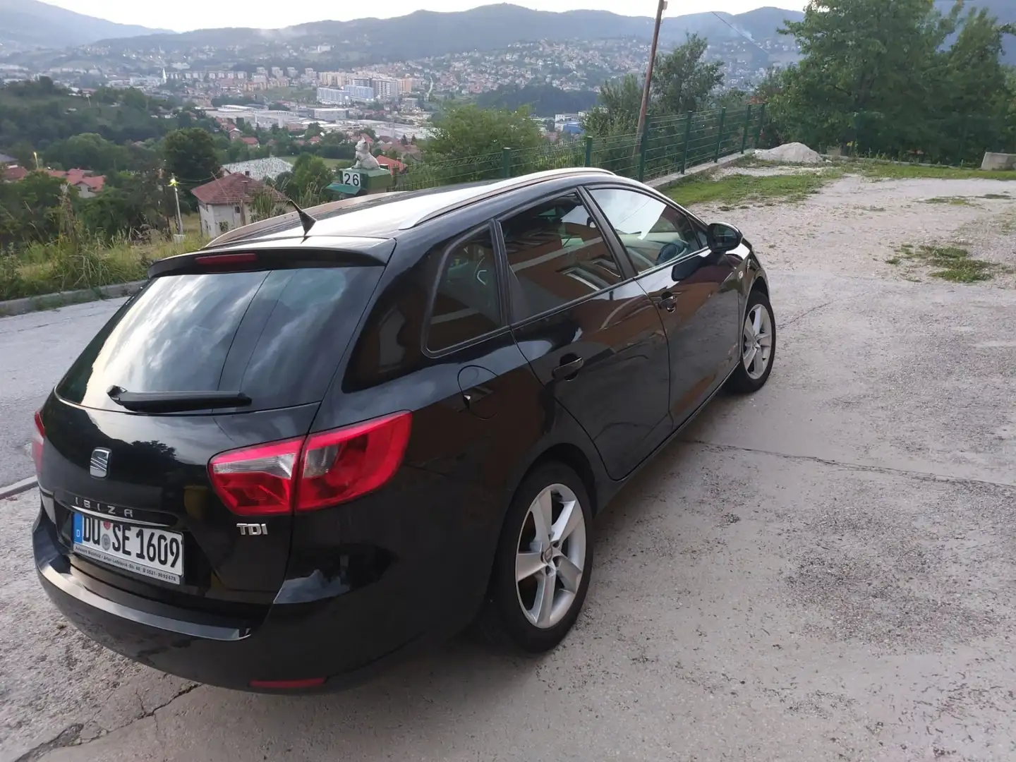 SEAT Ibiza Copa Schwarz - 2