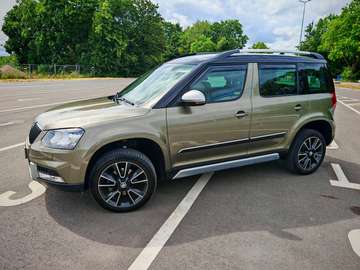 Yeti 2.0 TDI 4x4 DSG Adventure + AHK + StHz