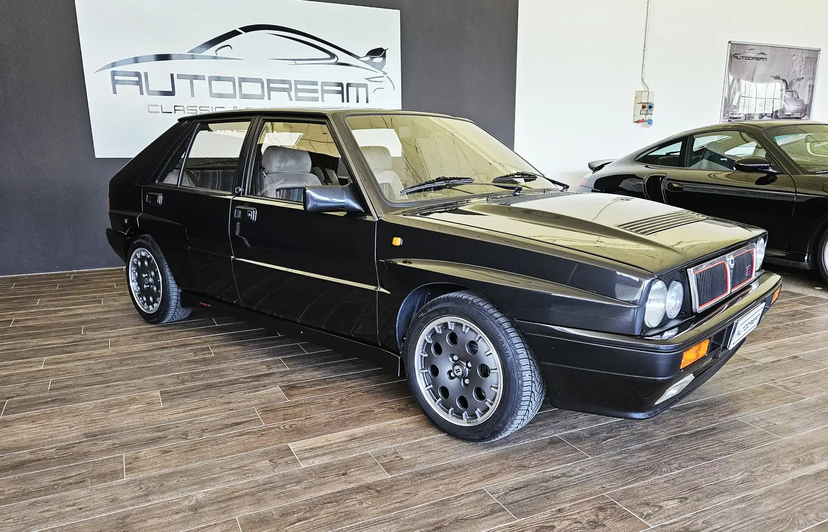 Lancia Delta 2.0 16v HF Integrale - RESTAURO TOTALE - Negro - 2