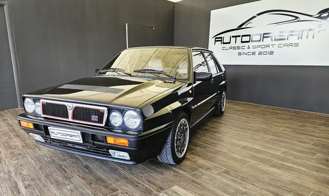 Lancia Delta 2.0 16v HF Integrale - RESTAURO TOTALE -