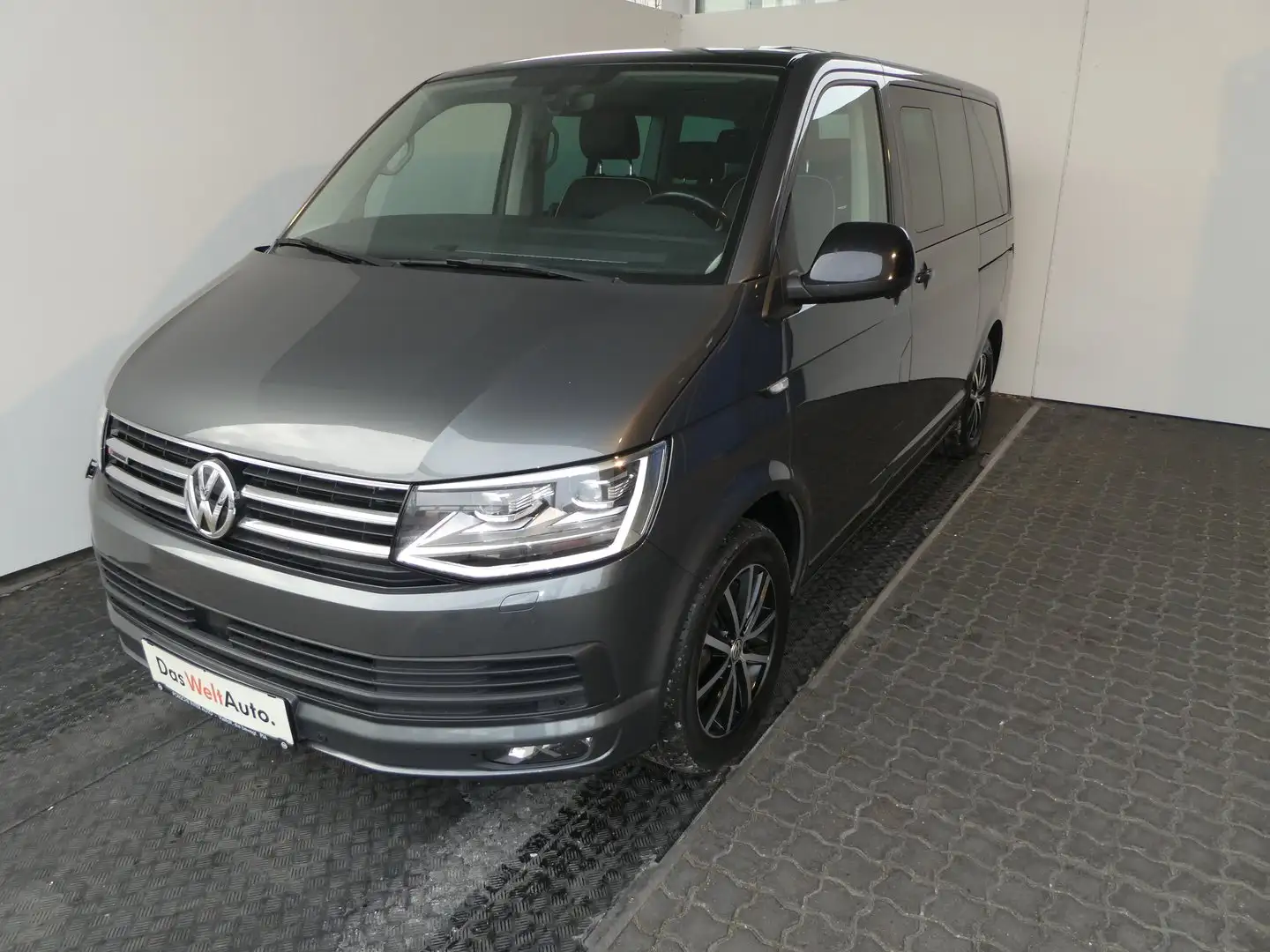 Volkswagen T6 Multivan VW T6 Multivan Edition TDI 4MOTION Grau - 1