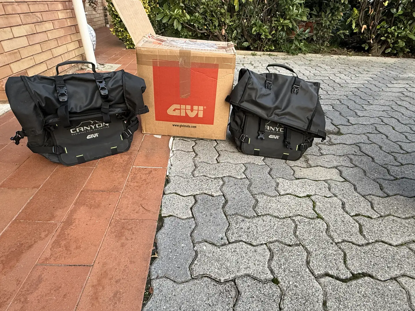 Moto Morini X-Cape Bianco - 1