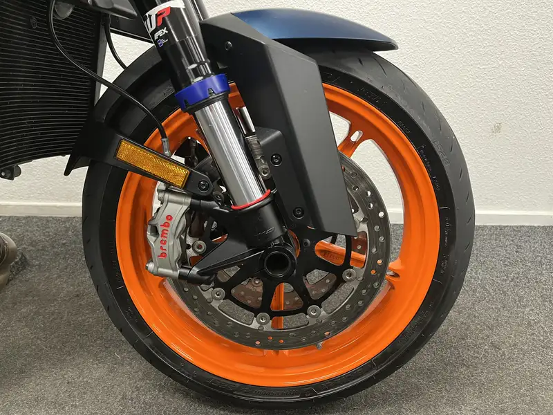 KTM 1290 Super Duke R - foto 5