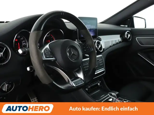 Mercedes-Benz Cla view 11