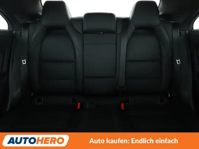 Mercedes-Benz Cla view 15